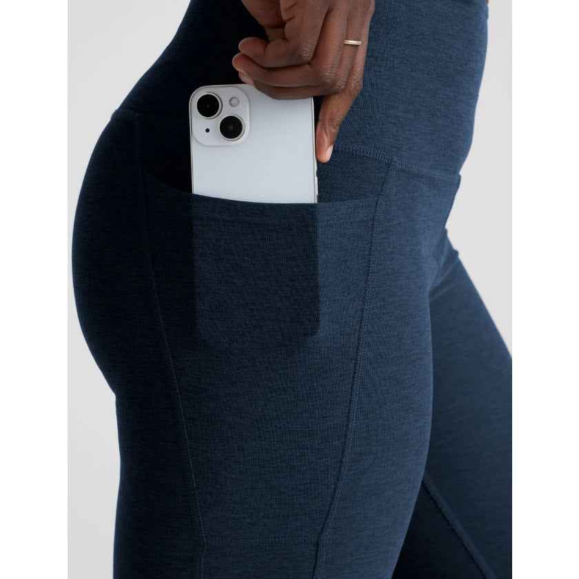 BEYOND YOGA Women's Out Of Pocket Midi Legging Medium Nocturnal Navy Blue NWT