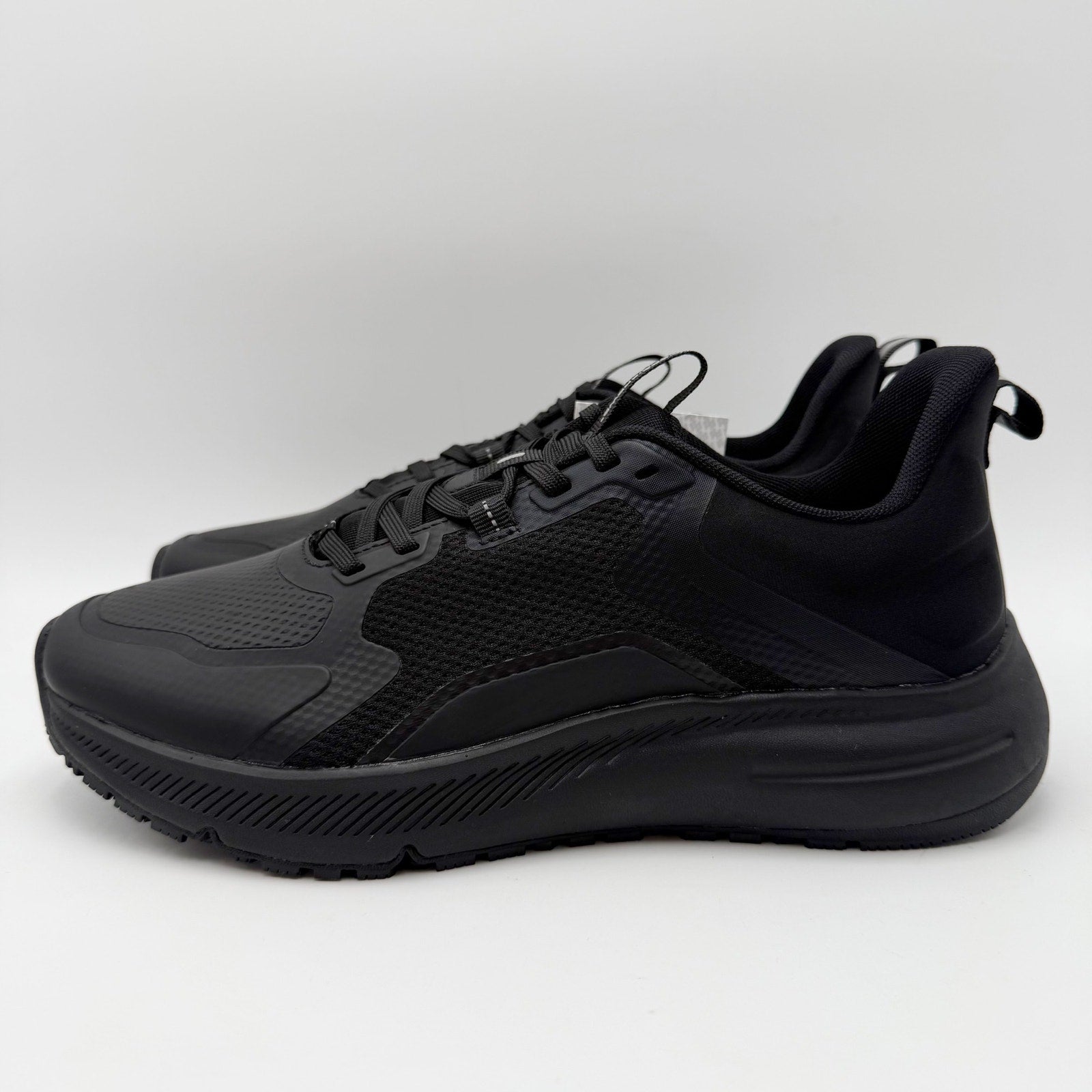 Shoes for Crews Mens Crossing Work Shoe US 7.5 Wide Black SR Water Resistant NIB