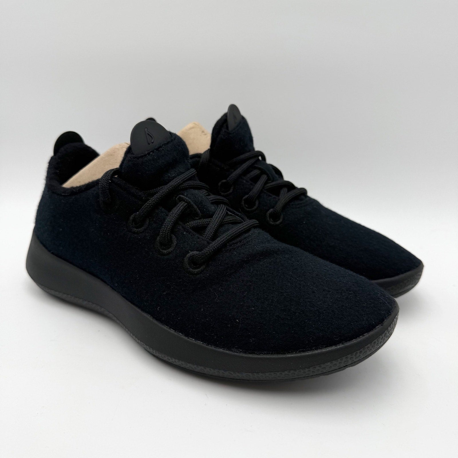 Allbirds Mens Wool Runner Mizzle Sneakers US 7 EU 39.5 Black Athletic NIB