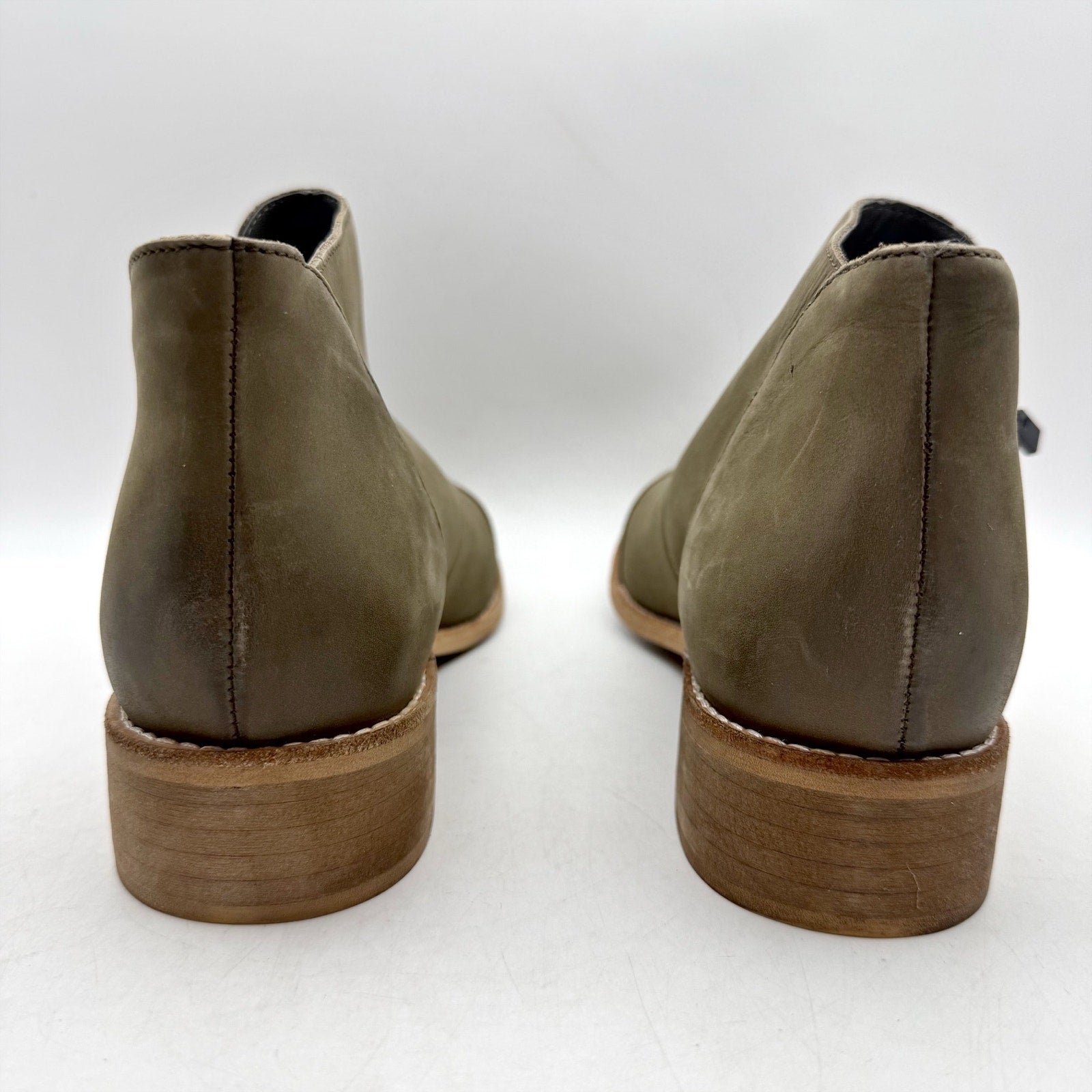 Crevo Womens Coralie Ankle Bootie US 8 EU 38.5 Green Leather NWOB