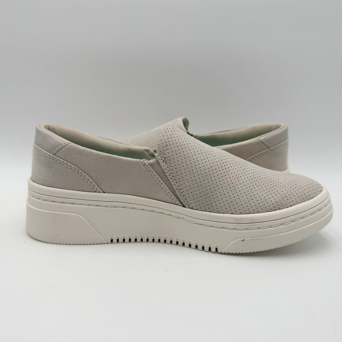 Dr. Scholls Womens Madison Next Casual Sneakers Size 7.5 Gray White Slip On NIB