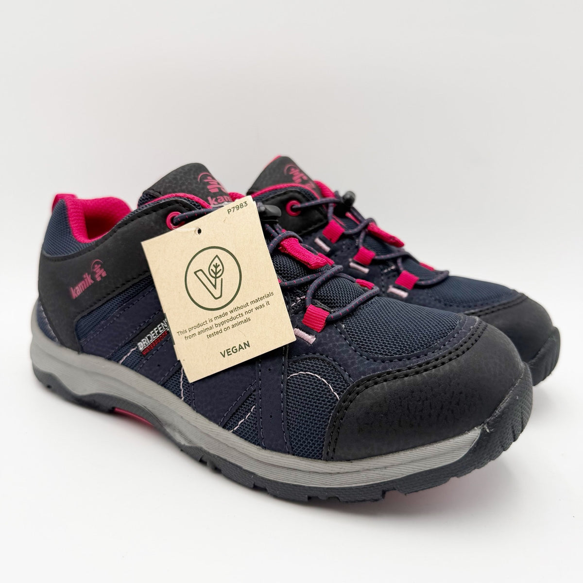 Kamik Girls Trax Outdoor Sneakers Size 5 Navy Blue Pink Bungee Waterproof NWT