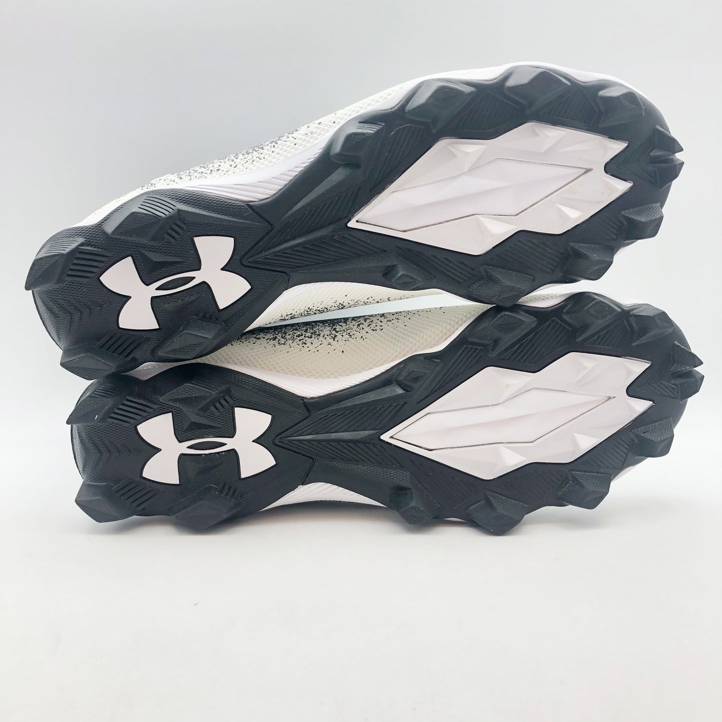 Under Armour Men's Spotlight Franchise RM 2.0 Wide Football Cleats 11 Black NWOB