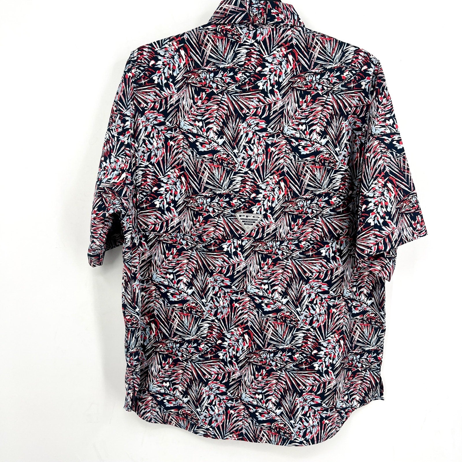 COLUMBIA PFG Mens Super Tamiami Short Sleeve Shirt Small Red Blue Print NWT