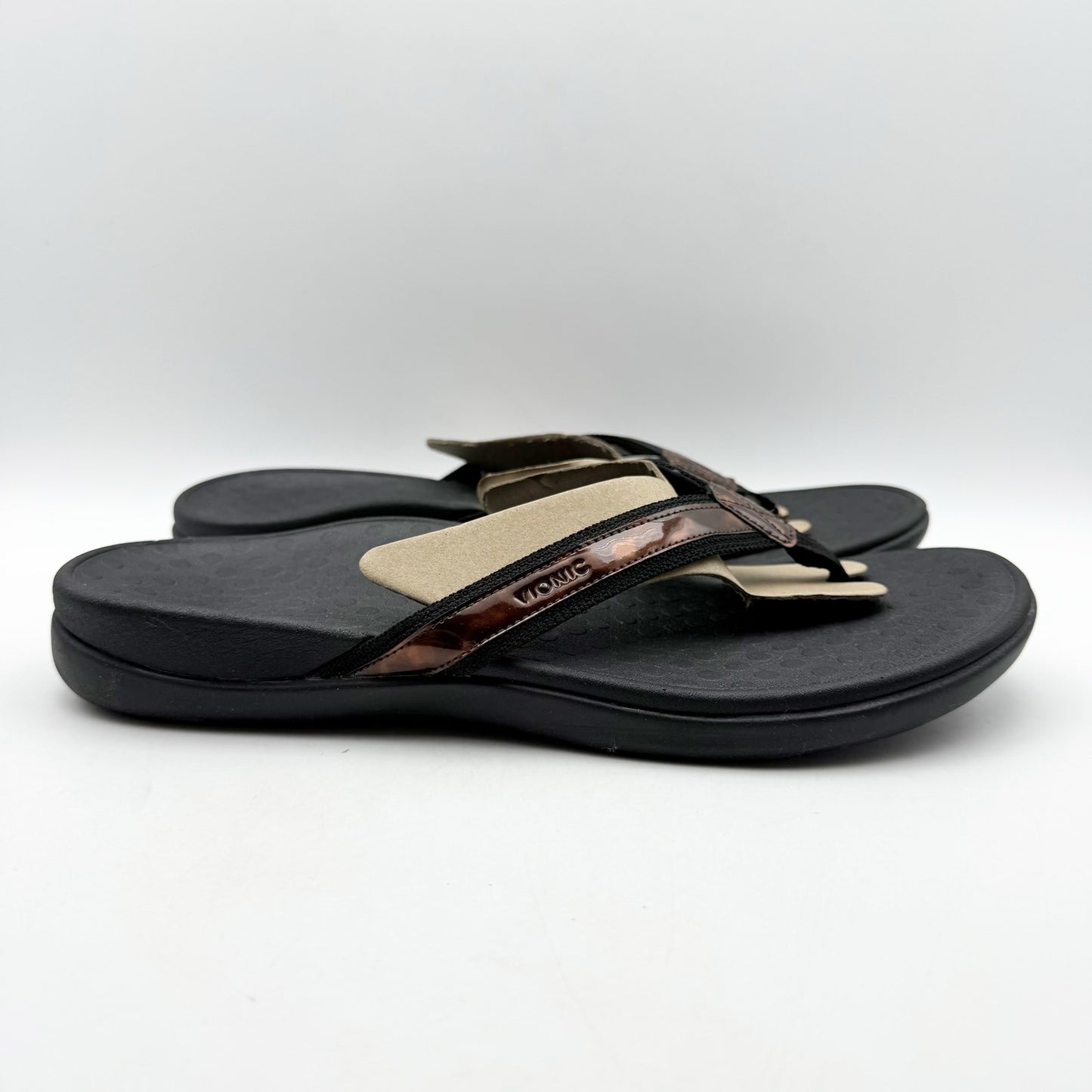 Vionic Womens Tide ll Flip Flop Sandals US 12 M EU 43 Black Brown Slip On NWOB