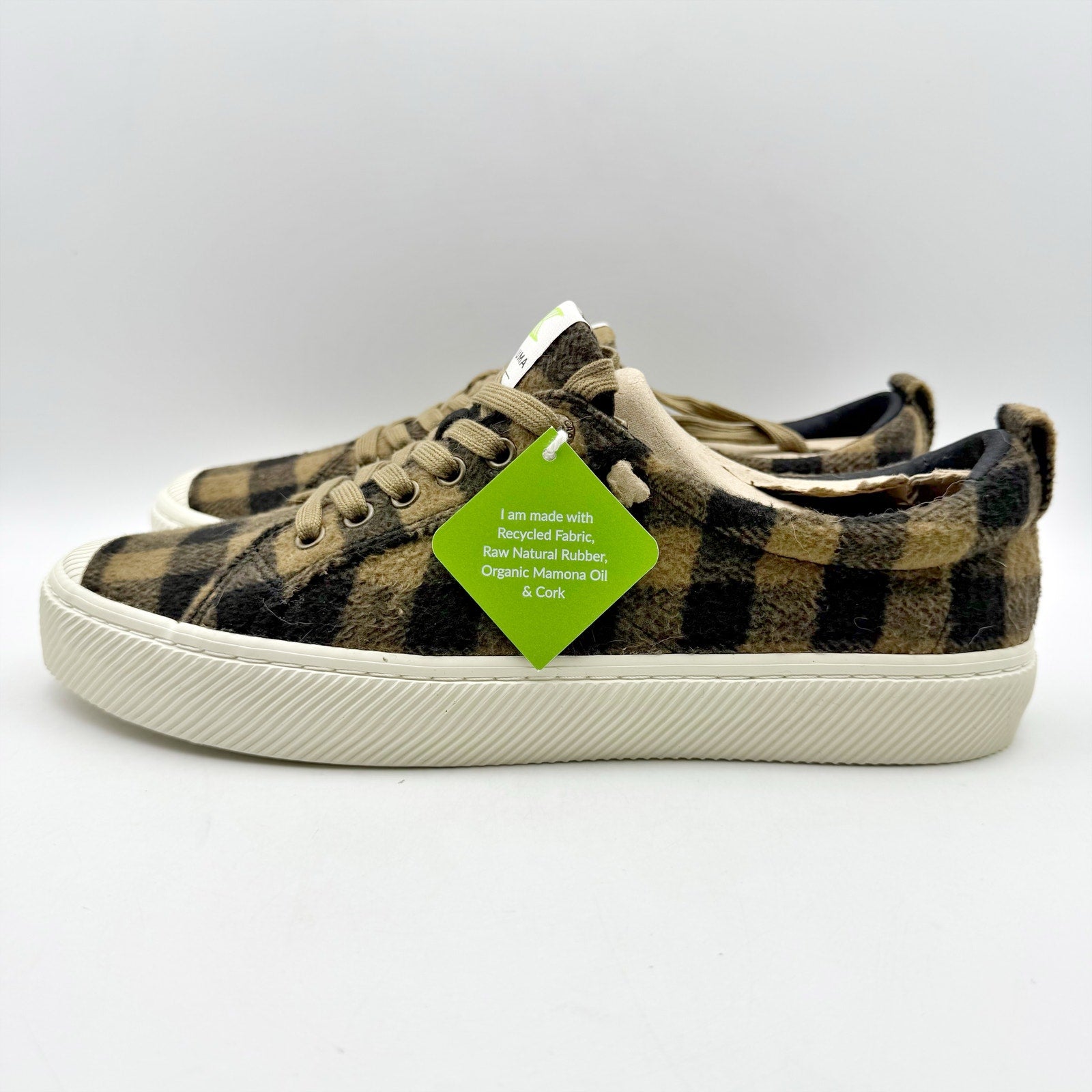 Cariuma Mens OCA Low Sneakers US 11 EU 44 Brown Plaid Organic Cotton NIB