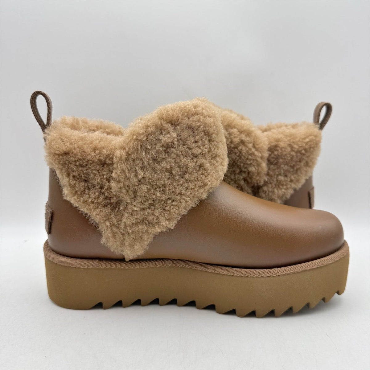 UGG Womens Ultra Mini Alina Ankle Bootie Size 5 EU 36 Chestnut Brown Leather NIB