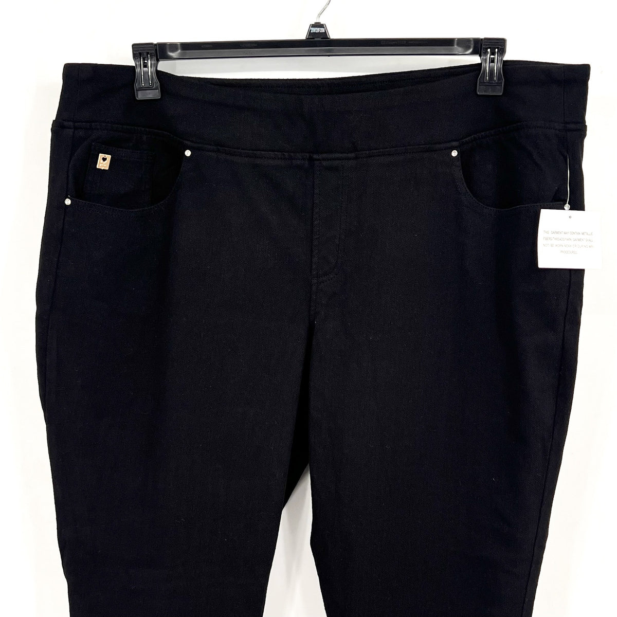 BELLE BY KIM GRAVEL Women's Flexibelle Capri Jeans 26W Black NWOT