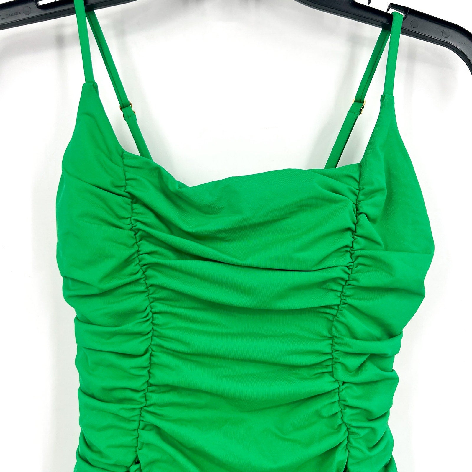 BECCA Color Code Paula One Piece Swimsuit Medium Emerald Green Square Neck NWT