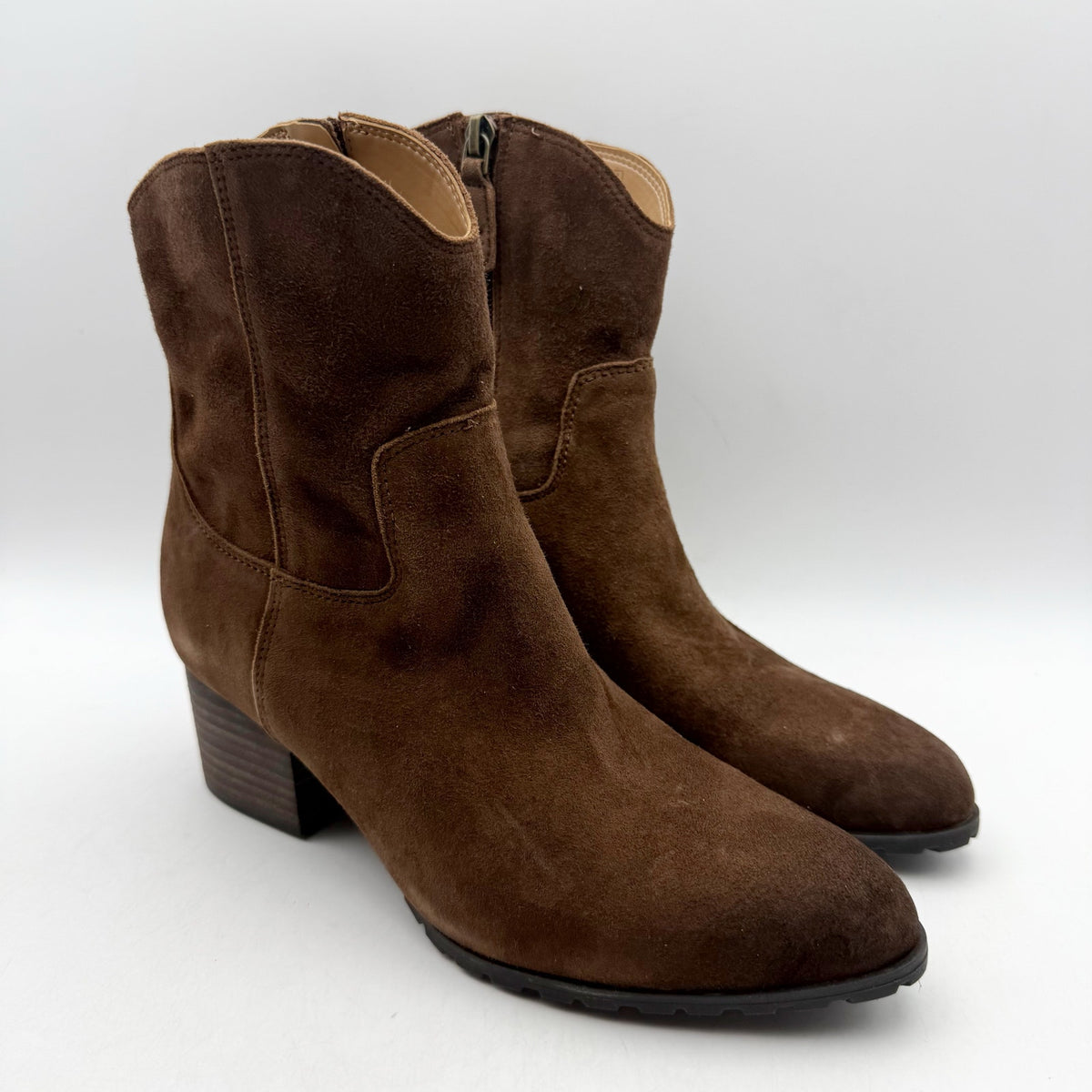 VIONIC Womens Bishop Western Ankle Boots US 6.5 Brown Suede Water Repellent NWOB