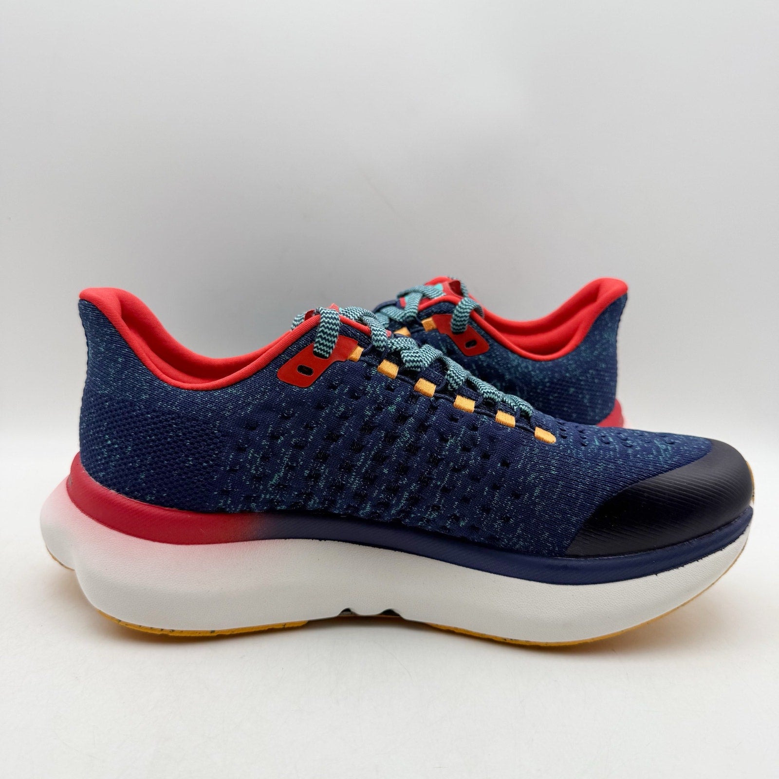 Rabbit Womens Dream Chaser Running Shoes US 9 Blue Red Athletic Sneakers NIB