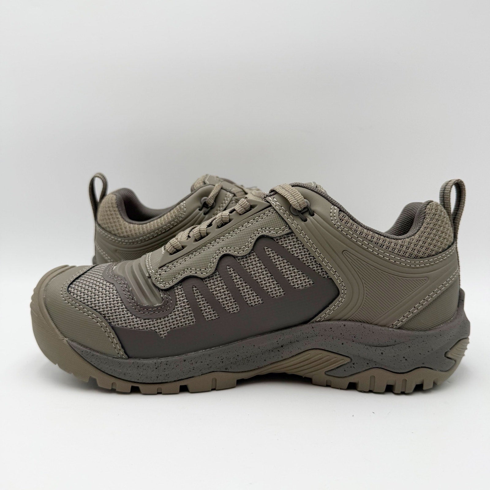 KEEN Utility Mens Reno KBF Work Shoes Size 7.5 Wide Grey Waterproof Soft Toe NIB