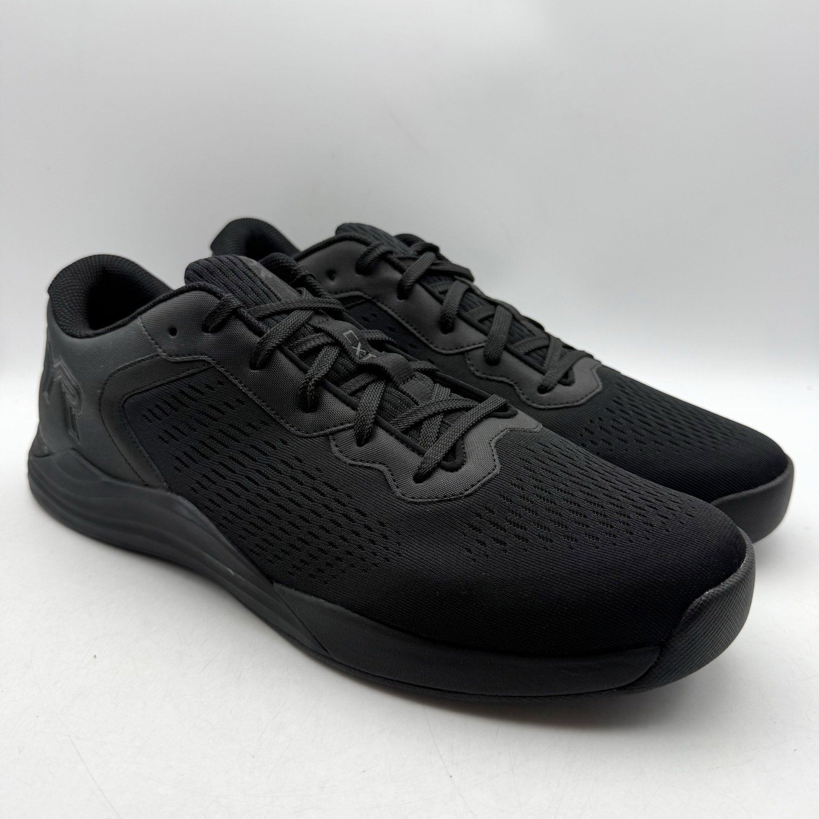 TYR Mens CXT-1 Turf Trainer Sneakers US 8.5 Black Athletic Shoes NWOB