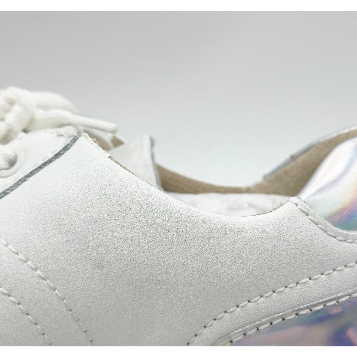 Naturalizer Women's Morrison Casual Sneakers Size 9 M White Silver Leather NIB