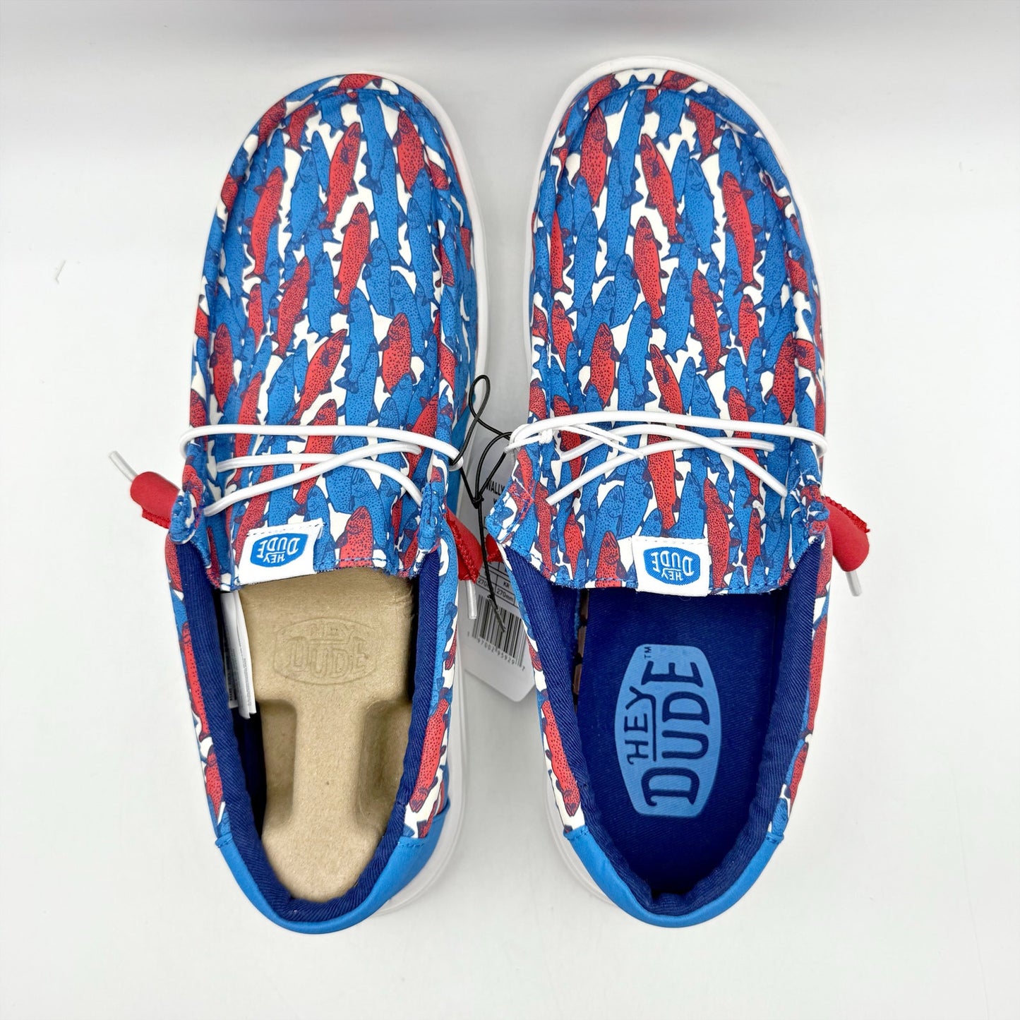 Hey Dude Mens Wally Slip-On Casual Shoe US 9 EU 42 Fish Camo Red Blue NIB