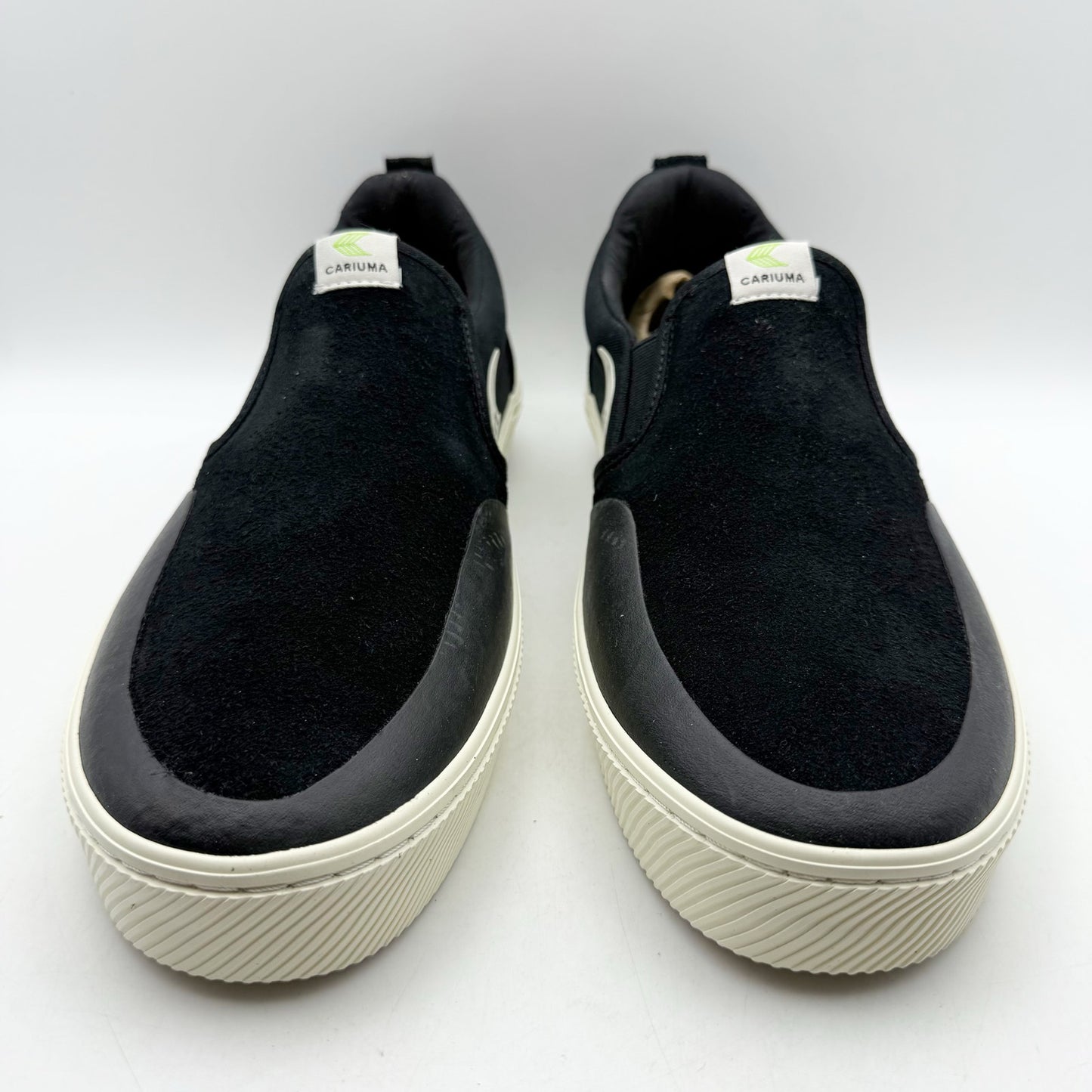 Cariuma Mens Slip On Pro Low Sneakers US 12.5 M EU 46 Black Ivory Suede NIB