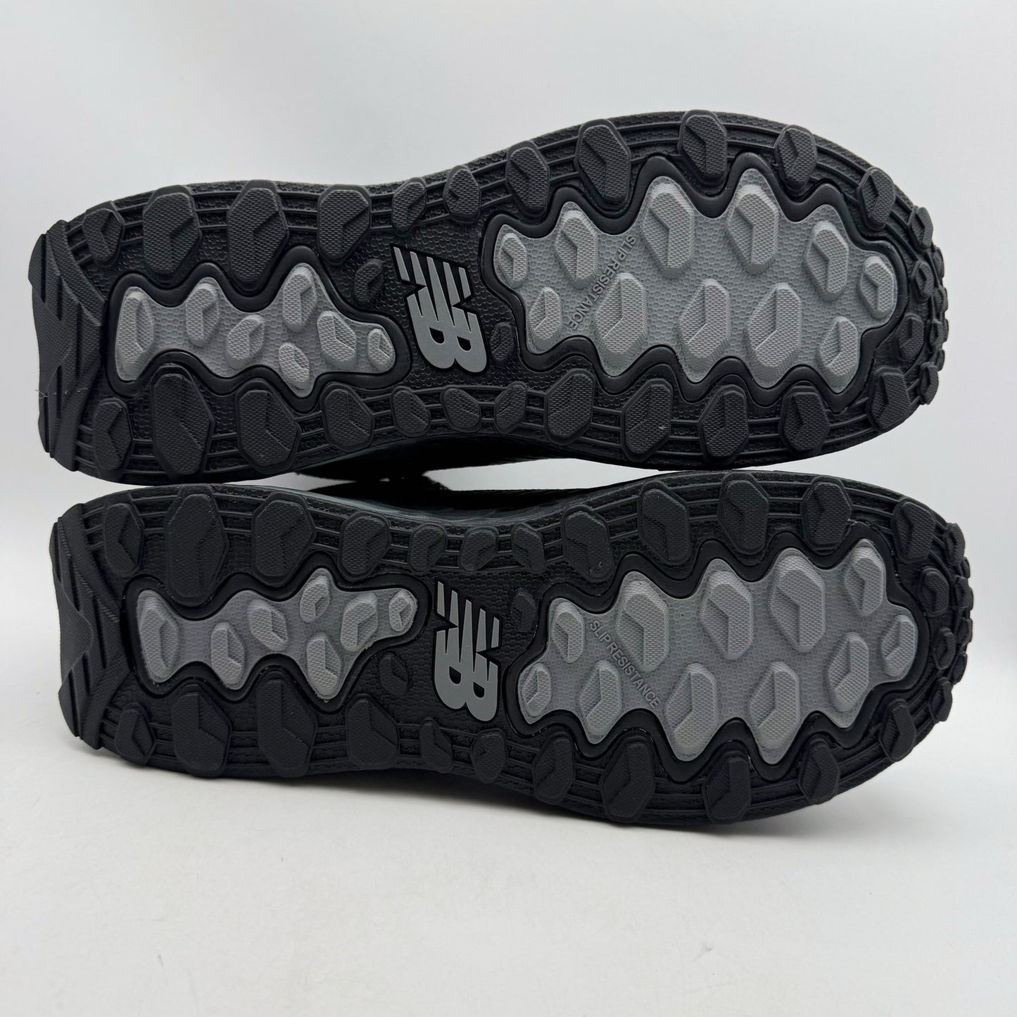 New Balance Womens Cremorne Fresh Foam Mid Work Shoes US 12 Wide Black CT SR NIB