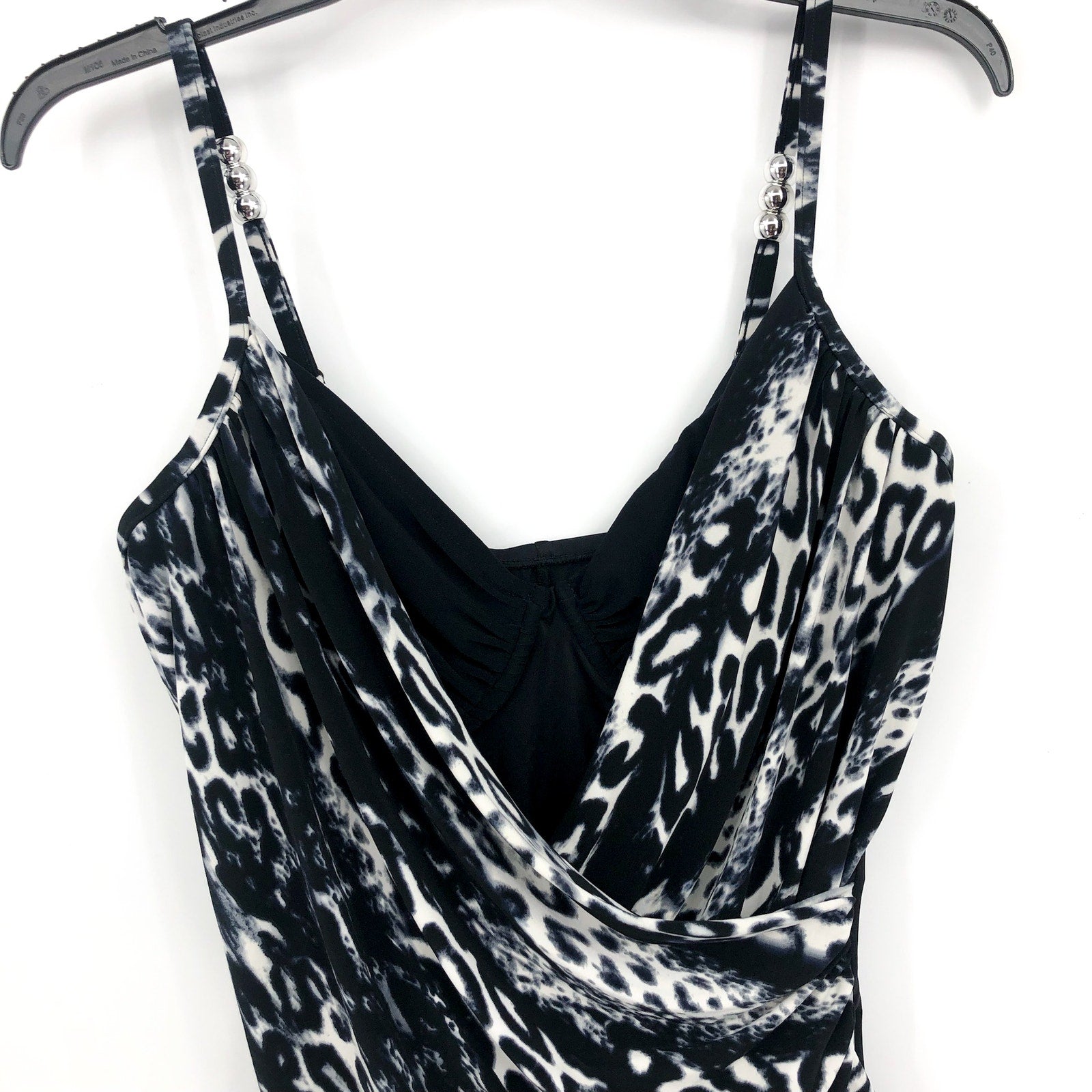 MAGICSUIT Women's Louise One-Piece Swimsuit Size 12 Black White Skin Deep NWT