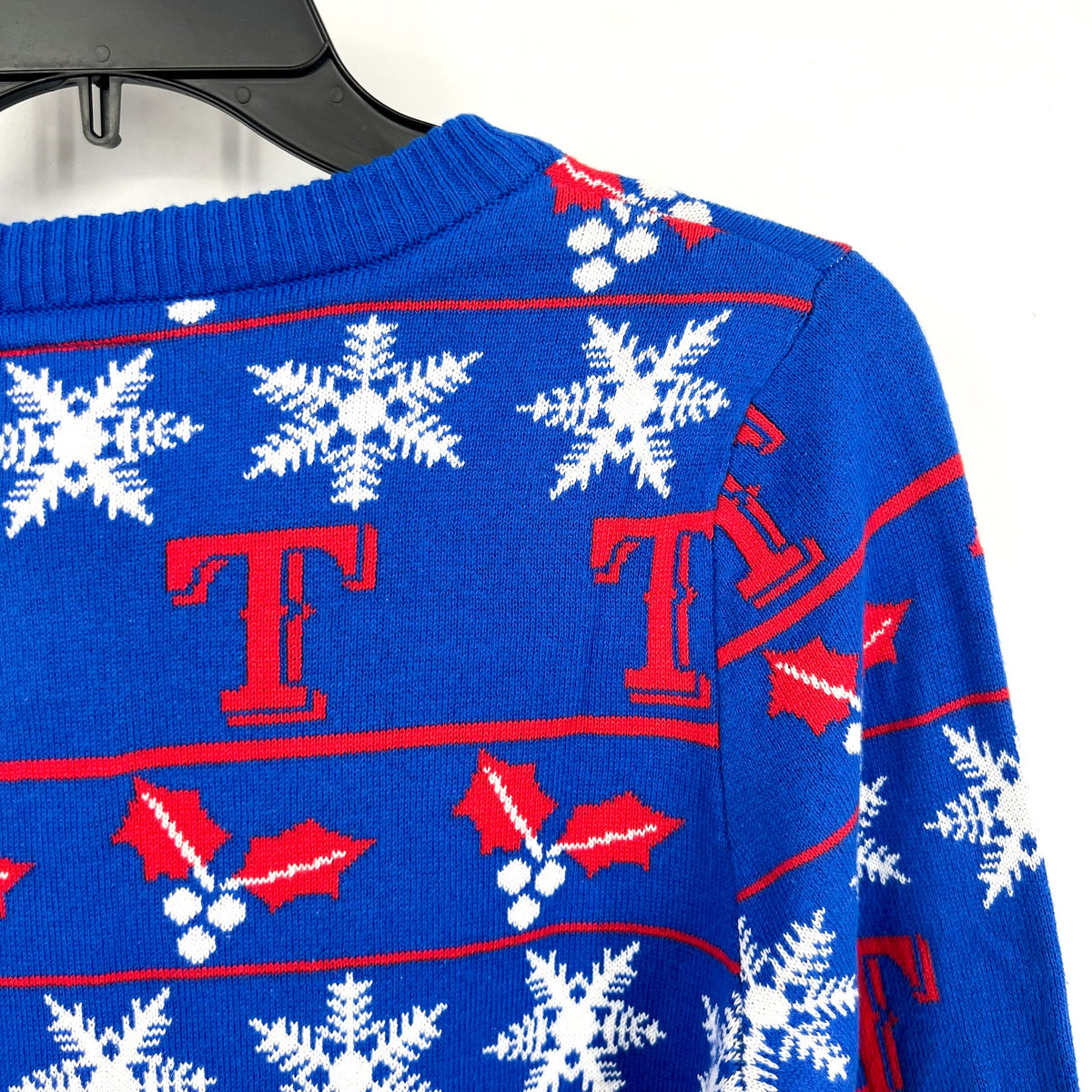 MLB GENUINE MERCHANDISE Texas Rangers T Snowflakes Sweater Small Royal Blue NWT