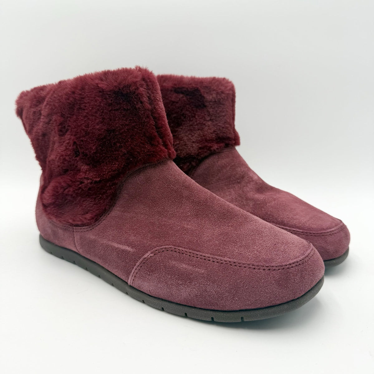 Vionic Womens Maizie Slipper Boots Size 7 Burgundy Red Suede Supportive NWOB