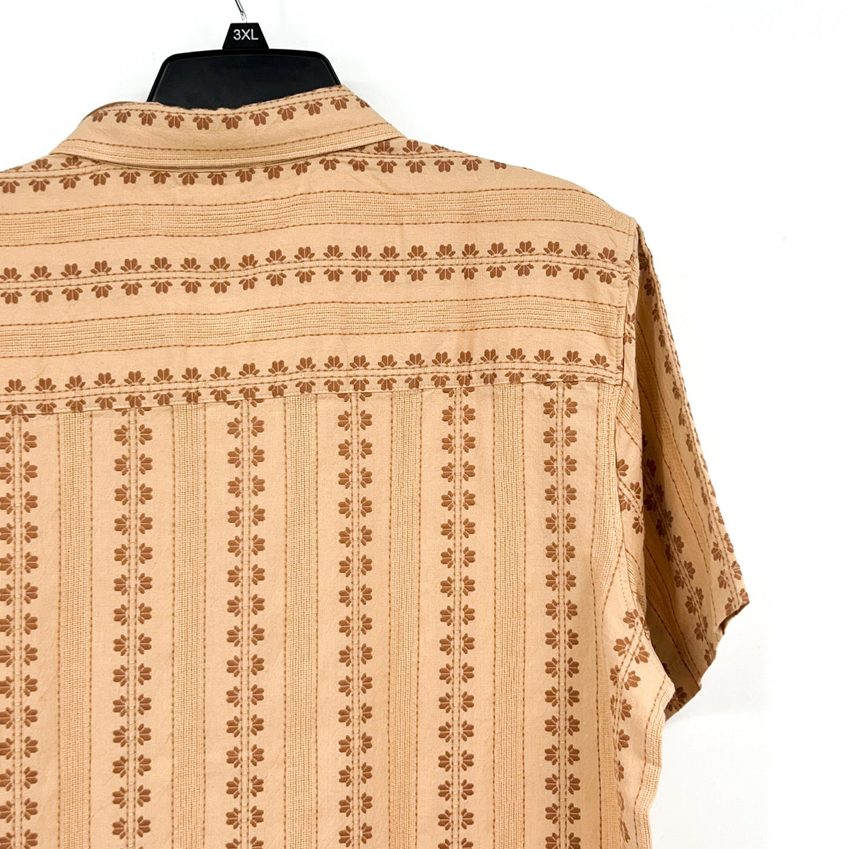 TOAD & CO Men's Treescape Short Sleeve Casual Shirt Large Tan Chai Geo Dobby NWT
