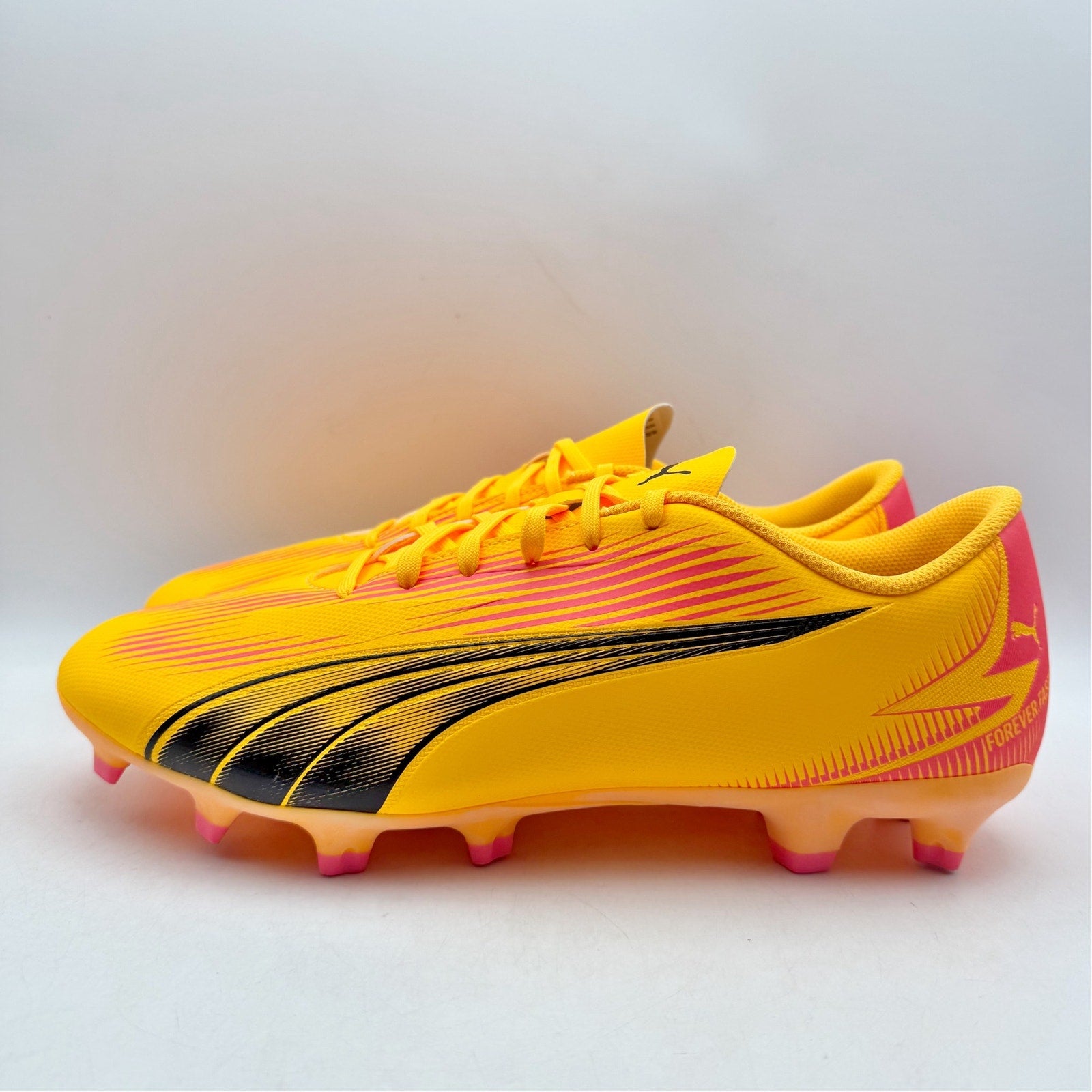 Puma Mens Ultra Play Firm/Artificial Ground Soccer Cleats US 9.5 Orange NWOB