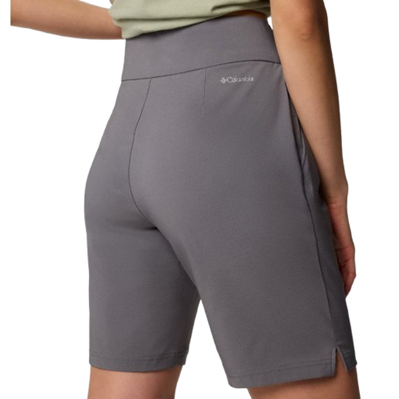 COLUMBIA Women's All Seasons Shorts Small Gray 9" Inseam Omni Shade UPF 50 NWT