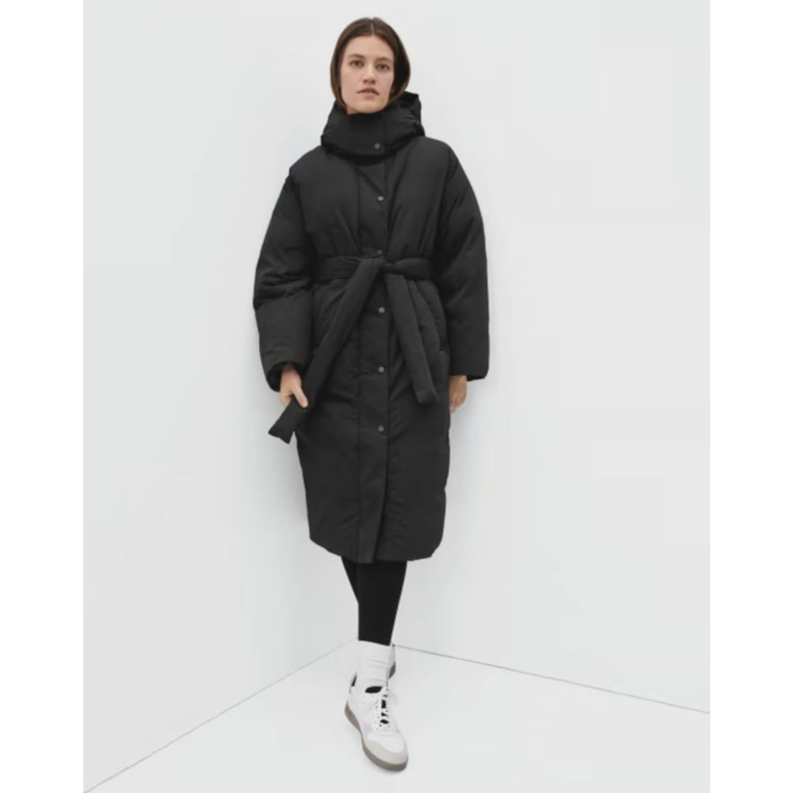 EVERLANE Women's Duvet Puffer Down Coat Medium Black Belted Hooded NWT