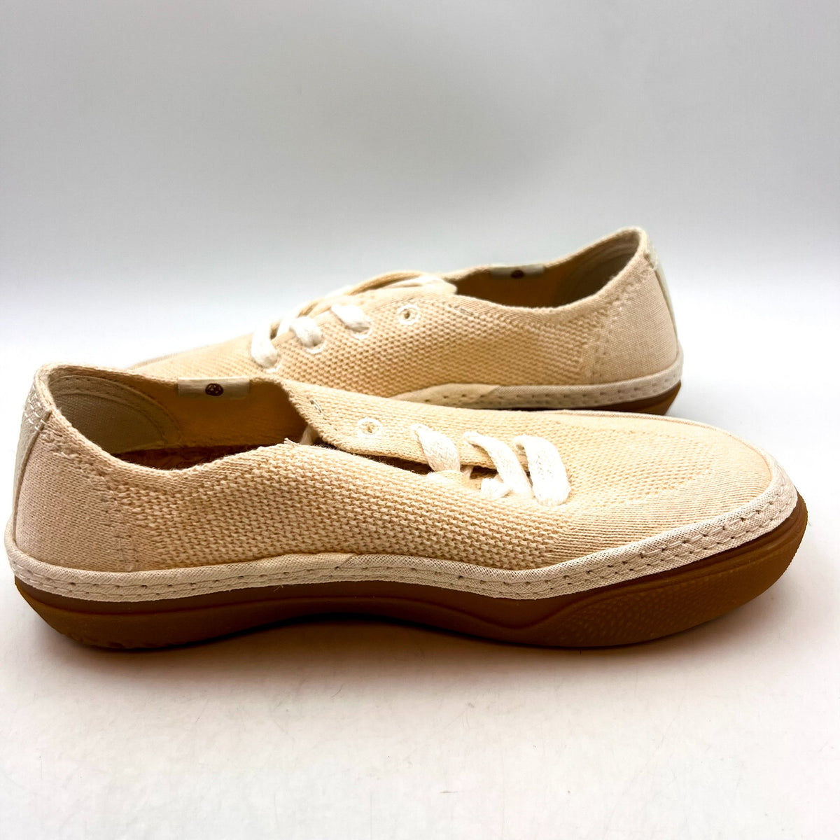 VANS Womens Circle Vee Casual Sneakers Size 5 Natural Tan Gum NWOB