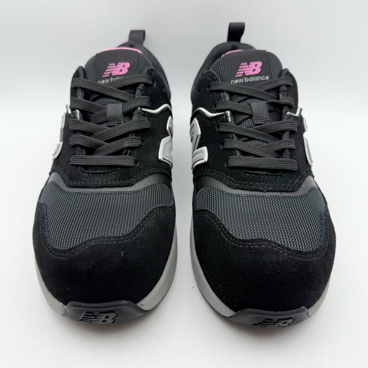 New Balance Womens Elite Lite Work Sneakers US 7 EU 38 Black Pink CT SR NIB