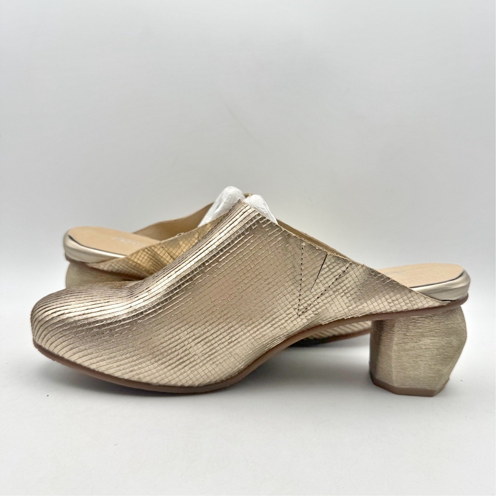 Antelope Womens Penni Mule Heels EU 41 US 10-10.5 Gold Leather NWOB