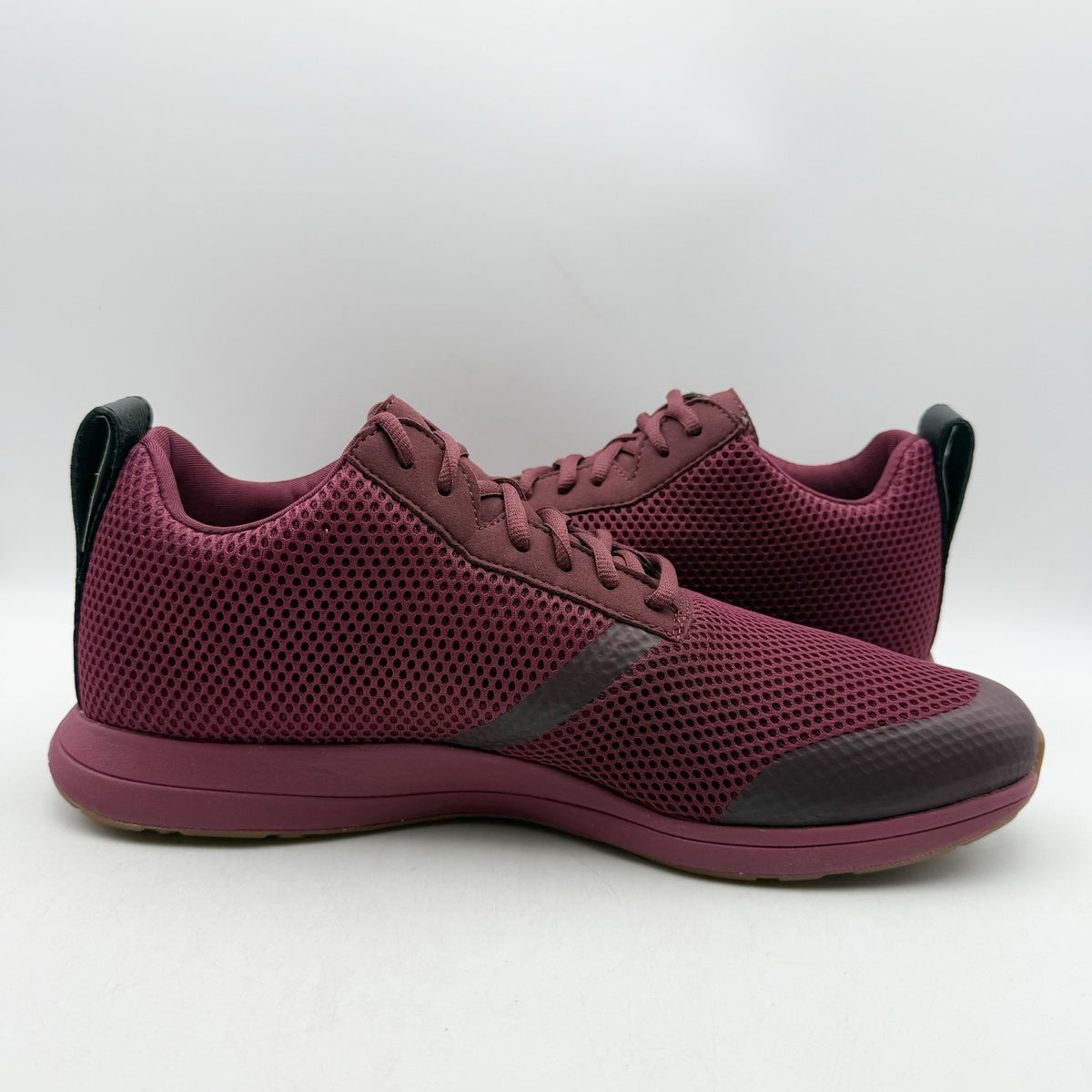 YORK Athletics Mens The Henry Mid Trainer Sneakers US 12 Red Black NIB