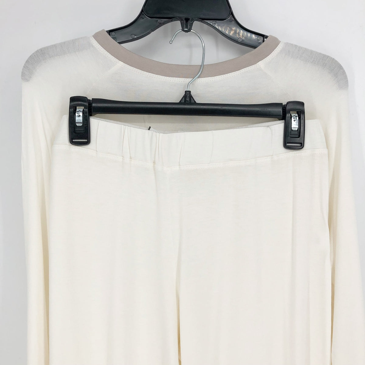 EVERYDAY RITUAL Women's Pajamas Set Medium Cream Knit Henley Jogger Stretch NWT