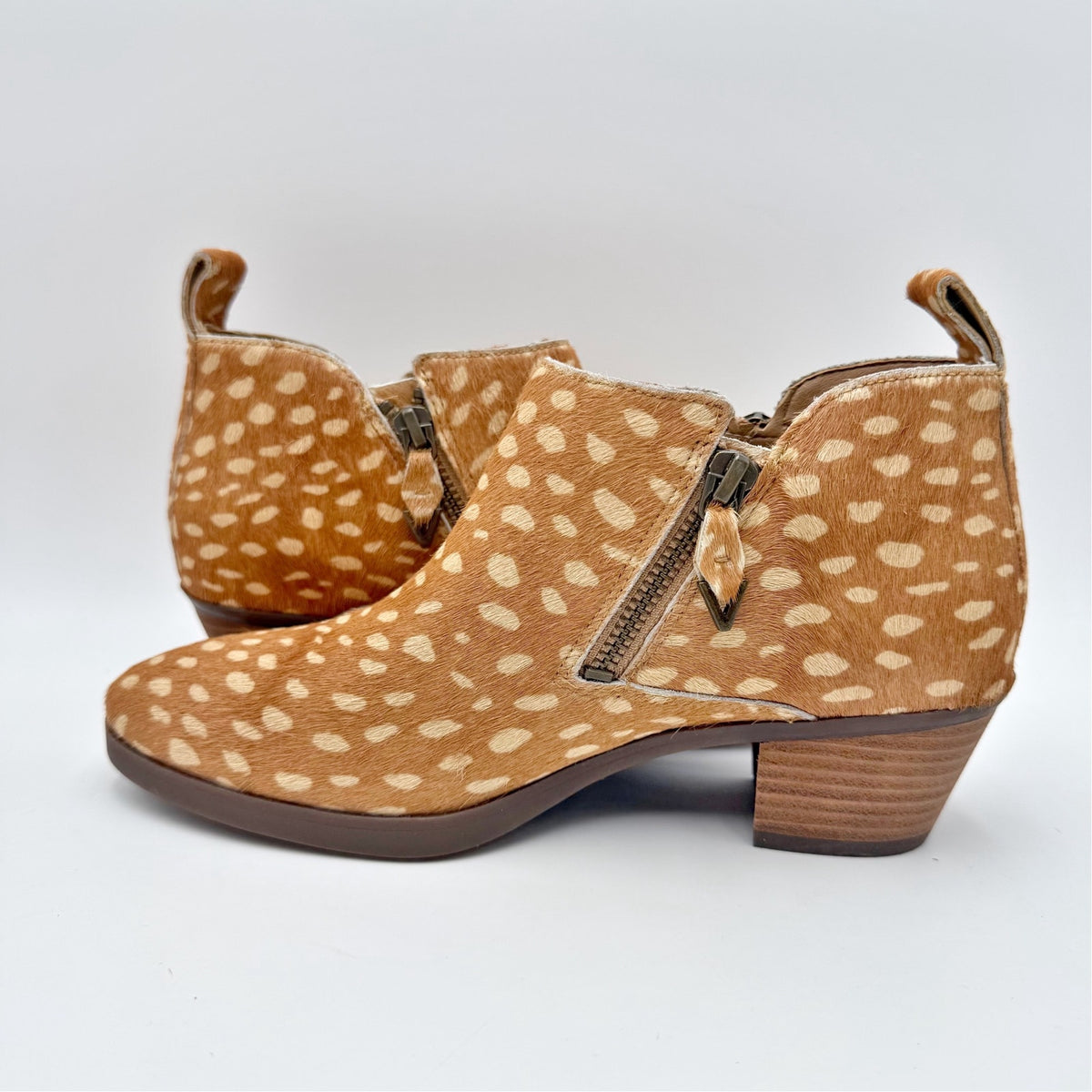 Vionic Womens Cecily Ankle Booties Size 5 EU 36 Brown Deer Print Calf Hair NWOB