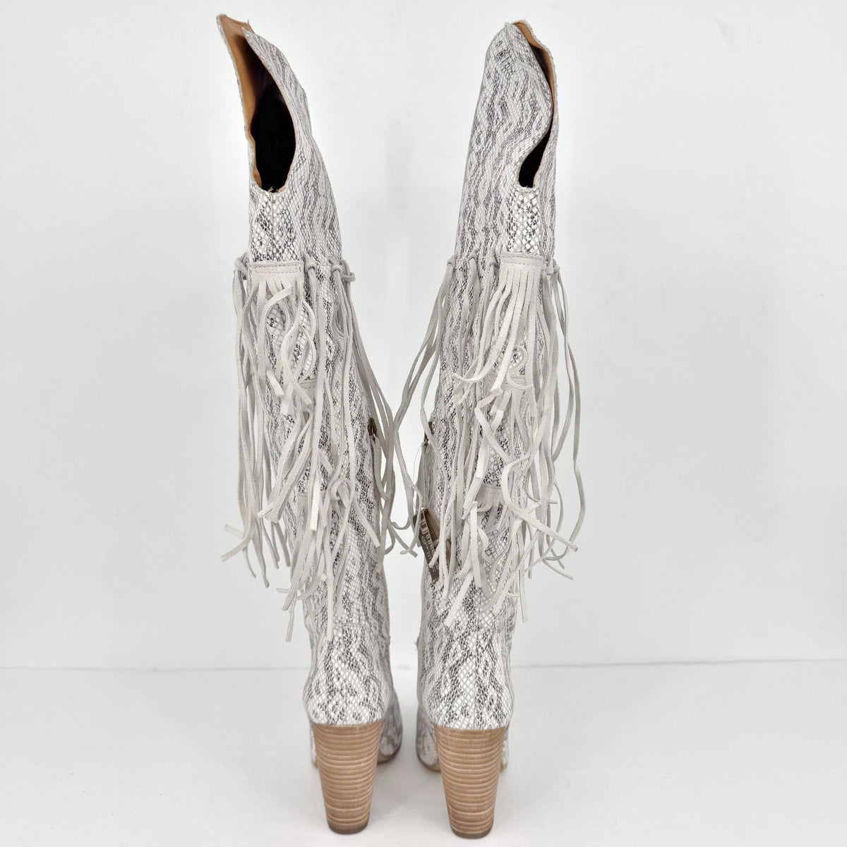 DINGO Womens Kitty Kat Fringe Cowboy Boots Size 8.5M White Snake Snip Toe NIB