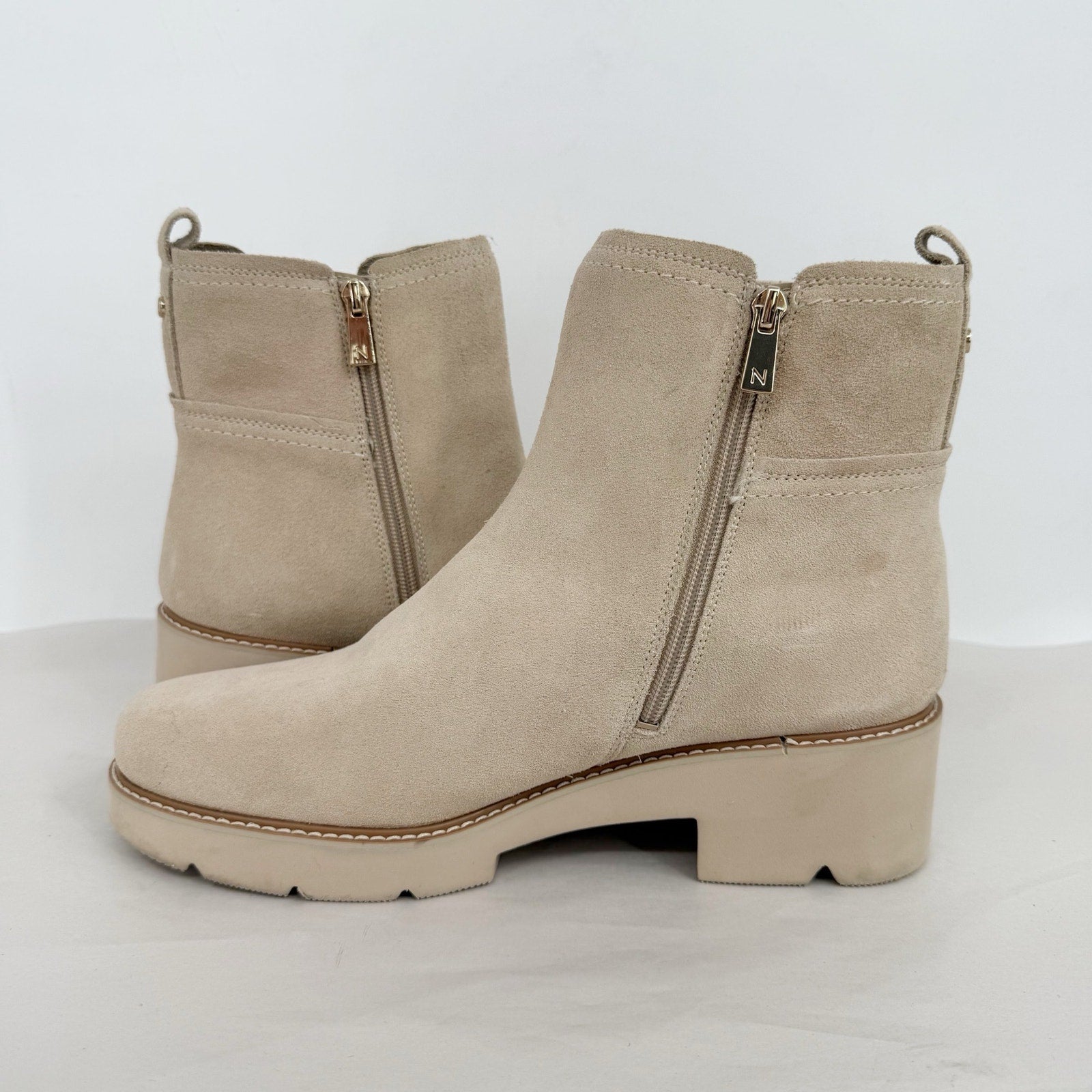 Naturalizer Womens Darry Platform Ankle Booties Size 12 WIDE Beige Suede NWOB