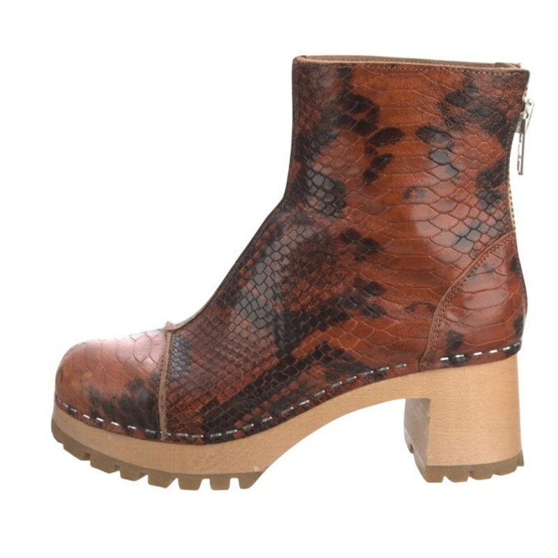 Swedish Hasbeens Womens Stitchy Ankle Boots EU 40 US 10 Brown Black Leather NWOB