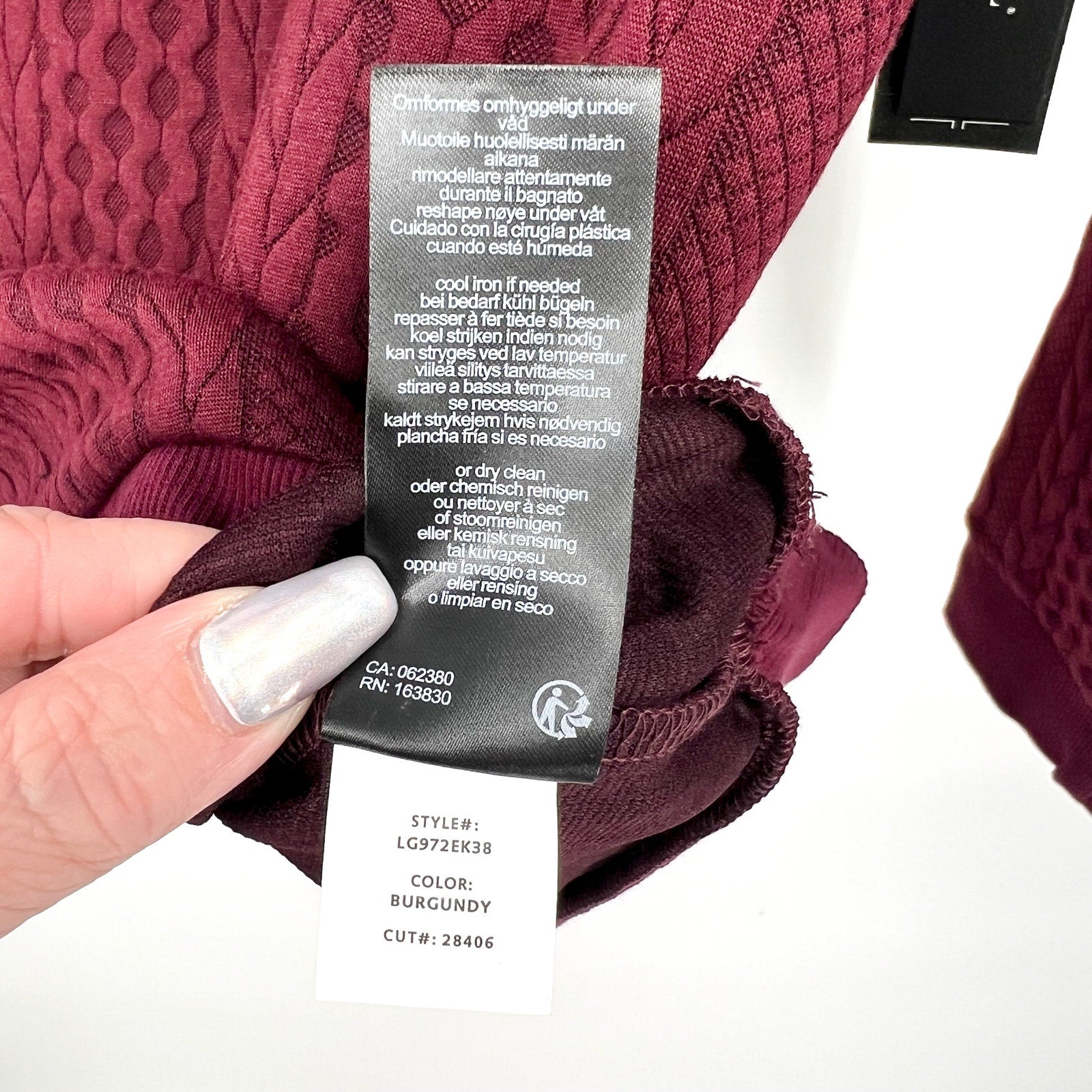 LIVERPOOL Men's Cable Knit Crew Neck Sweater Small Burgundy Red Jacquard NWT