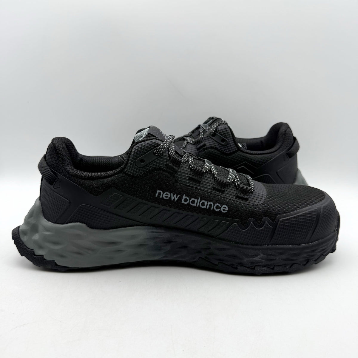 New Balance Womens Cremorne Fresh Foam Work Sneakers Size 6.5 Black CT SR NIB