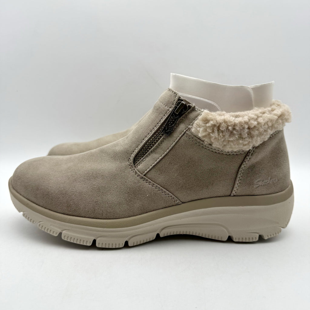 Skechers Womens Easy Going Ankle Boots Size 10 Grey Water Repellent Lined NIB
