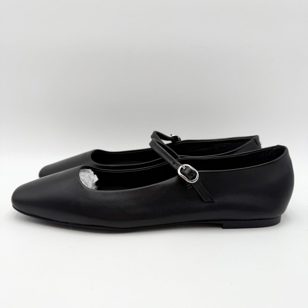 Steve Madden Womens Maple Flats Size 7.5 M Black Leather Mary Jane NWOB