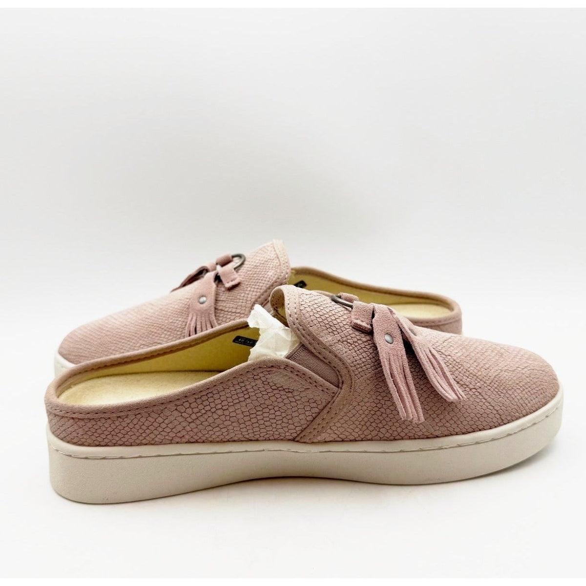 Spenco Women's Bindie Slip On Shoes Size 8 Wide Blush Pink Embossed Suede NIB