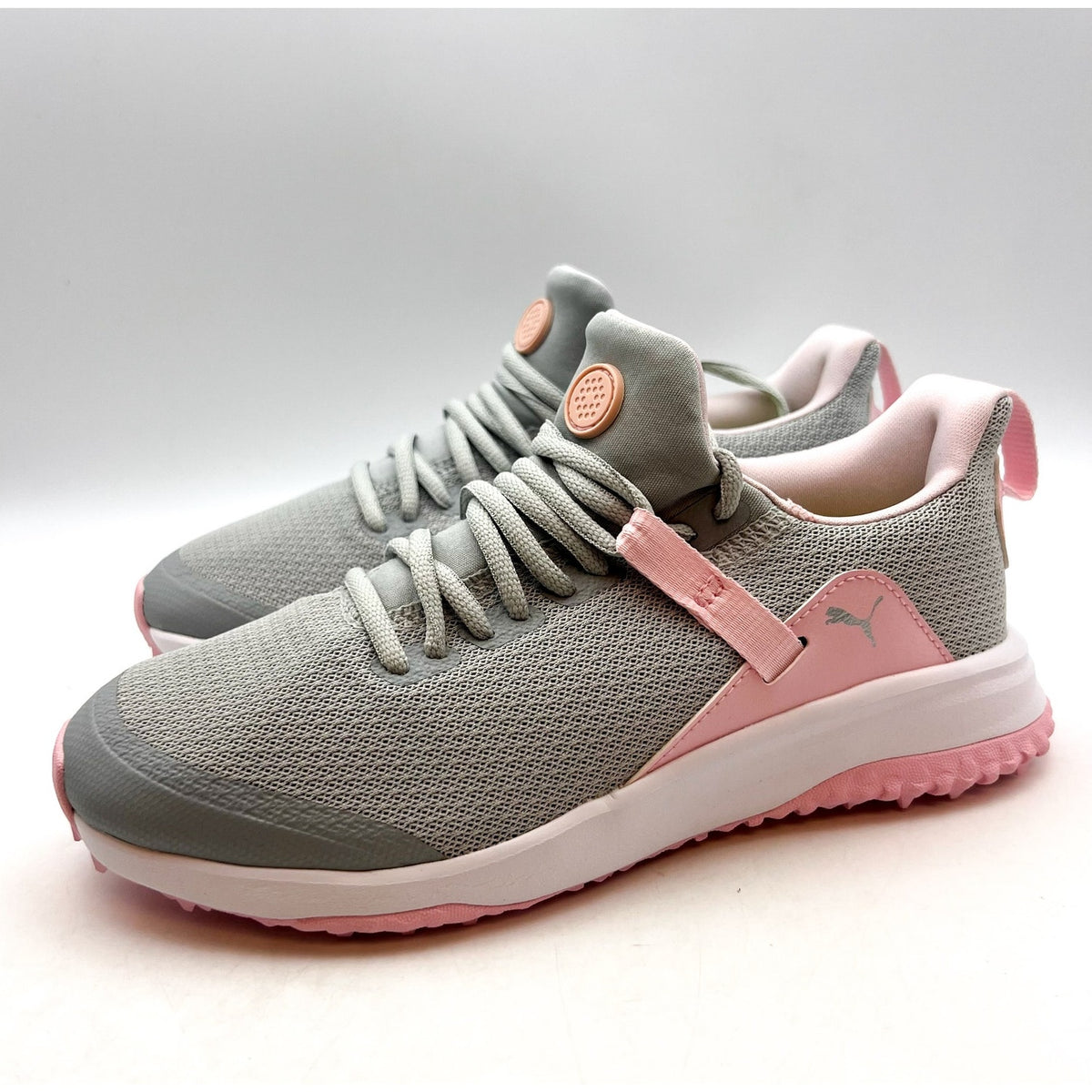 PUMA Big Girls' Fusion EVO Spikeless Golf Shoes Size 5 Grey Pink Athletic NWOB