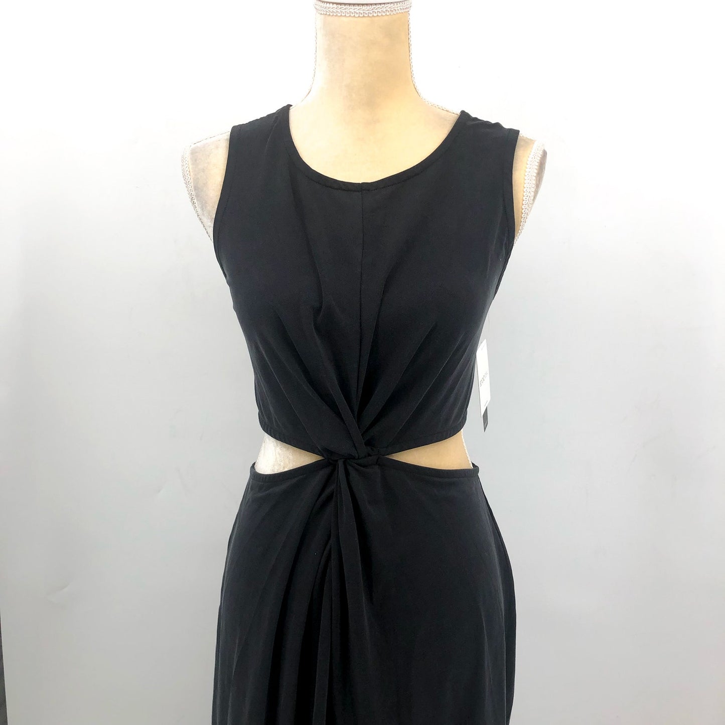 BEYOND YOGA Around The World Front Twist Dress Small Black Sleeveless NWT