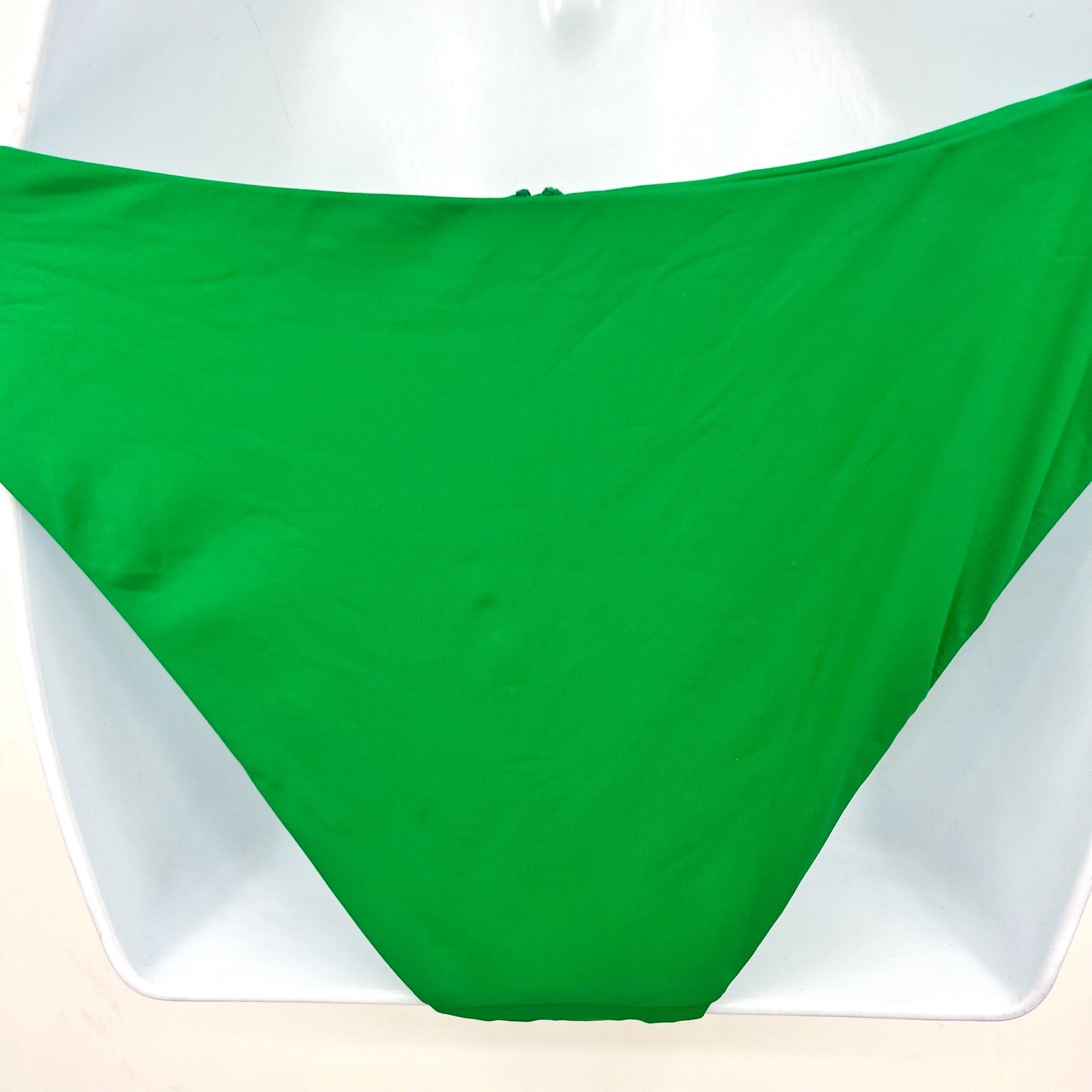 BECCA Milani Draped Hipster Bikini Bottom Medium Grass Green Color Code NWT
