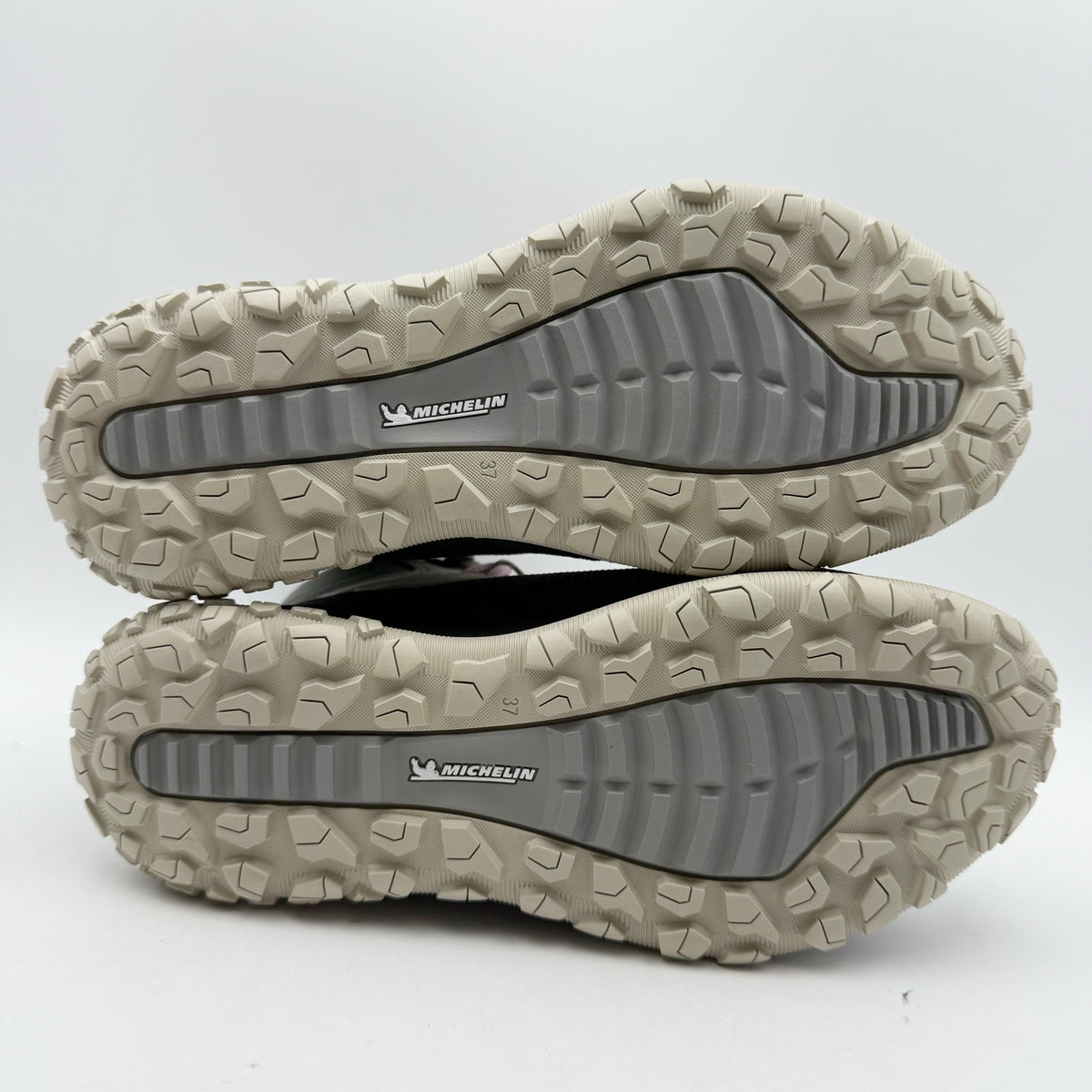 ECCO Womens Ultra Terrain Mid Warm Hiking Boots EU 37 US 6-6.5 Grey WP NIB