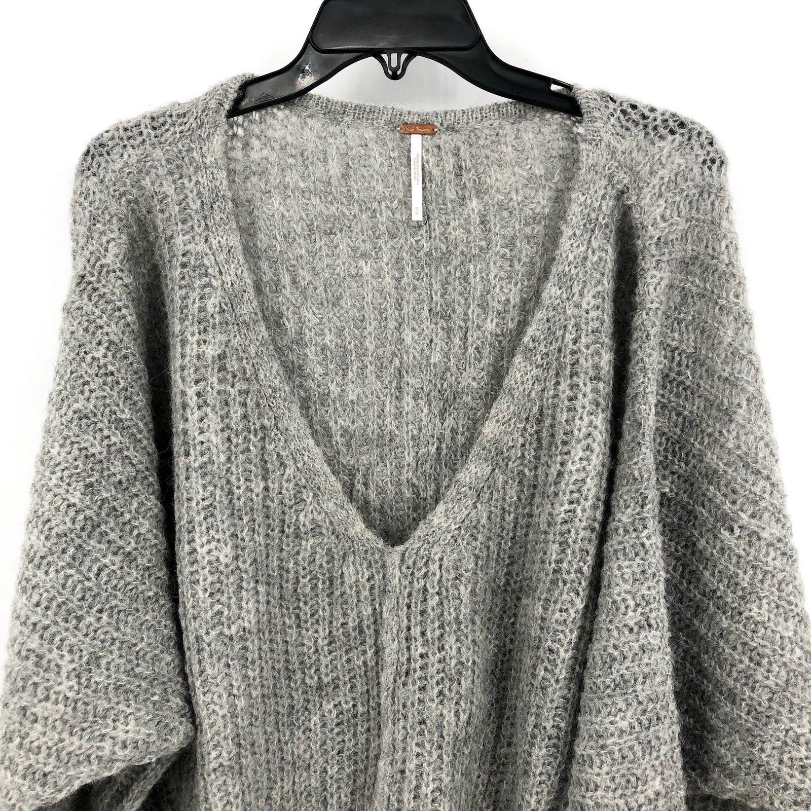 FREE PEOPLE Women's Moonbeam Slouchy Knit Sweater Medium Grey Alpaca NWOT