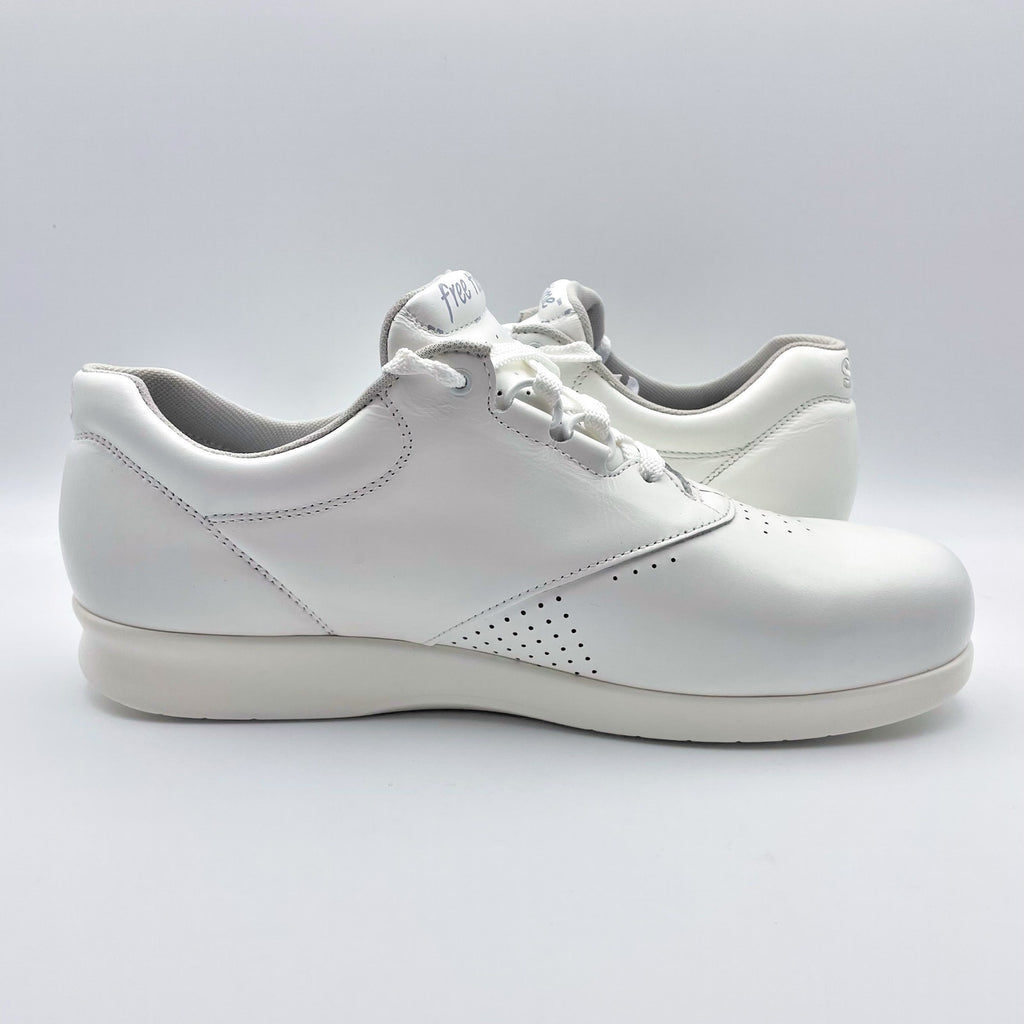 SAS Womens Free Time Comfort Walking Sneakers US 10.5 Wide White Leather NIB