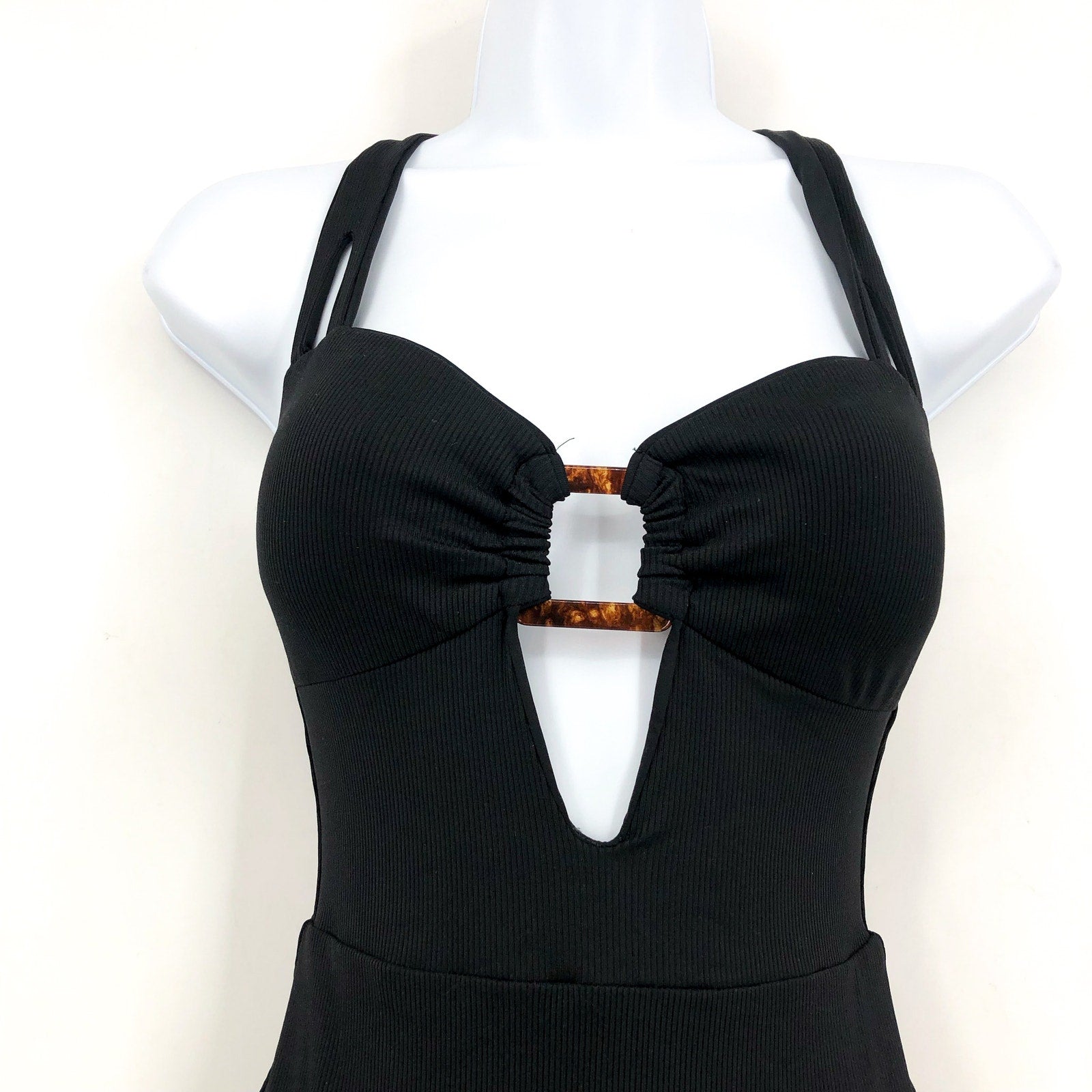 BECCA Women's Modern Edge One Piece Swimsuit Medium Black Square Buckle NWT