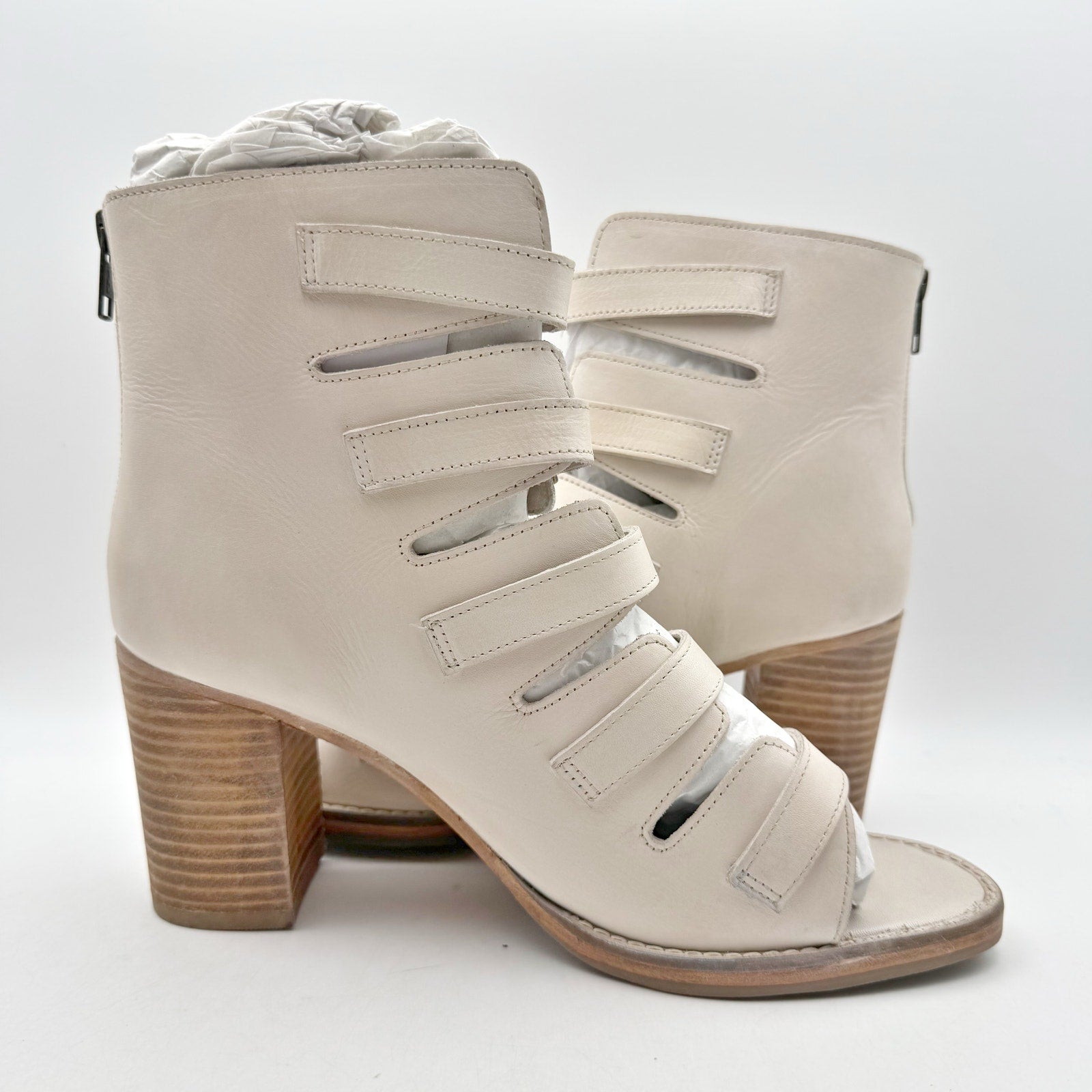 Vintage Foundry Co Womens Lauralyn Heel Sandals US 10 Cream Ivory Leather NIB